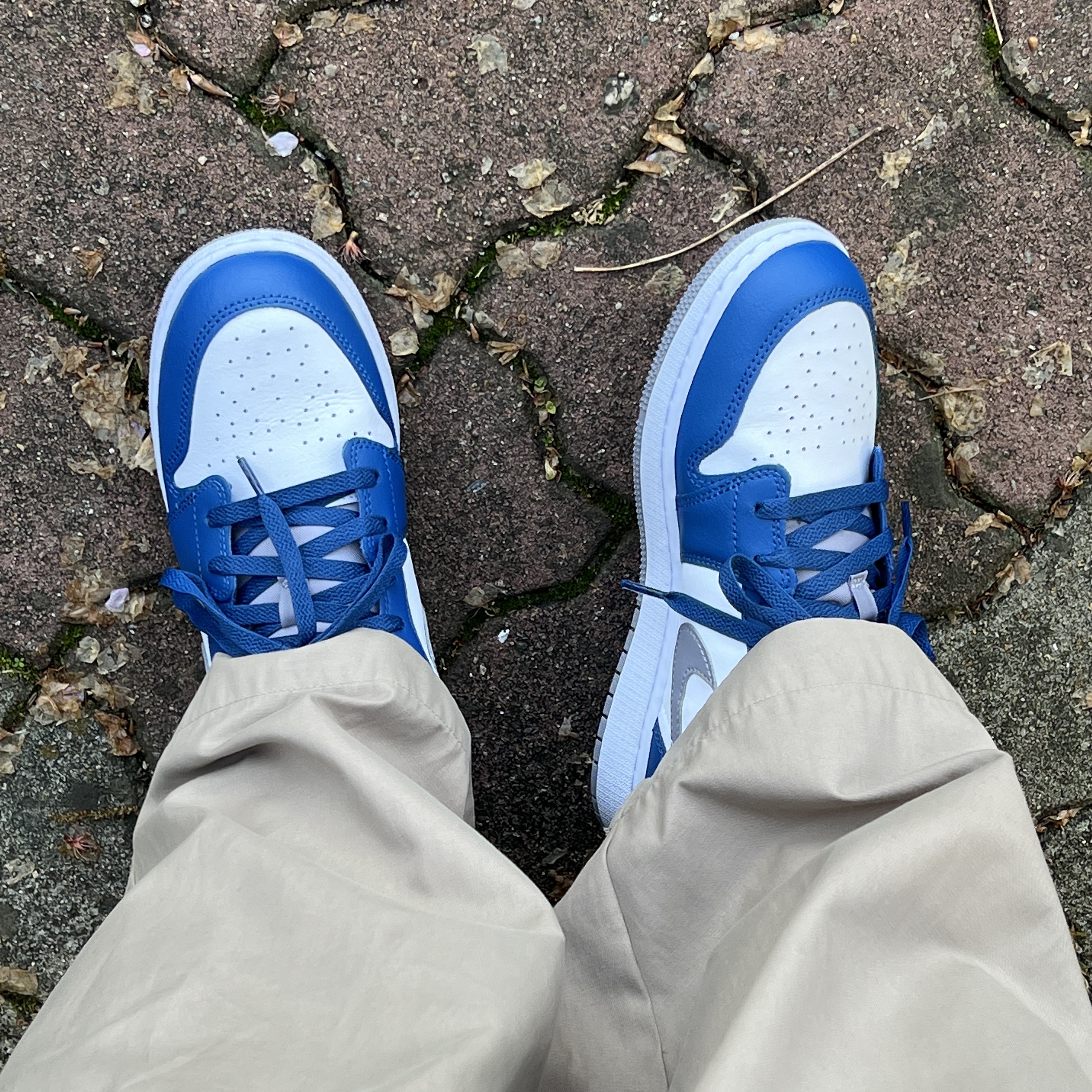 (GS) Jordan 1 Low True Blue Cement Grey 착용 스타일