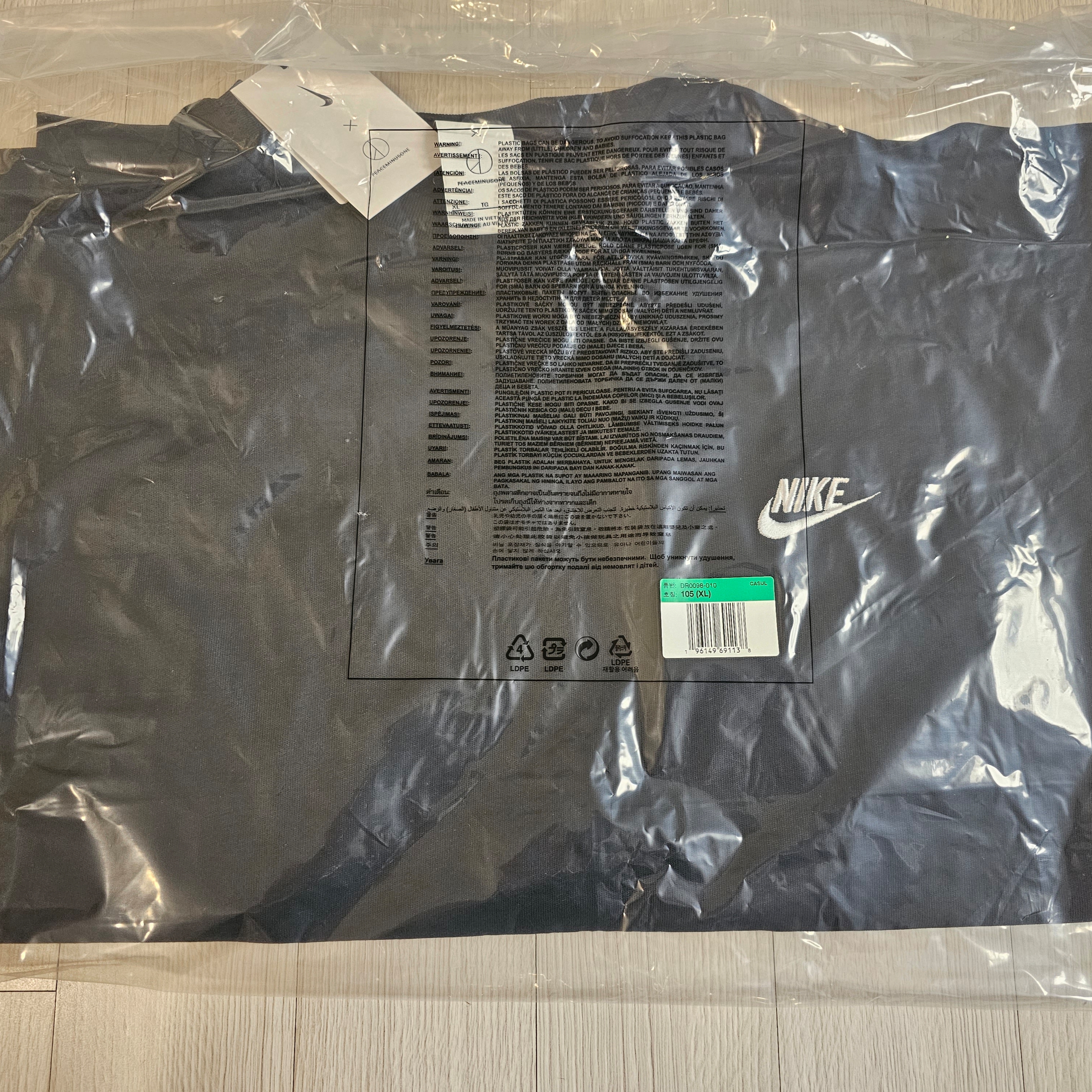 Nike x Peaceminusone LS T-Shirt Black (DR0098-010) 착용 스타일