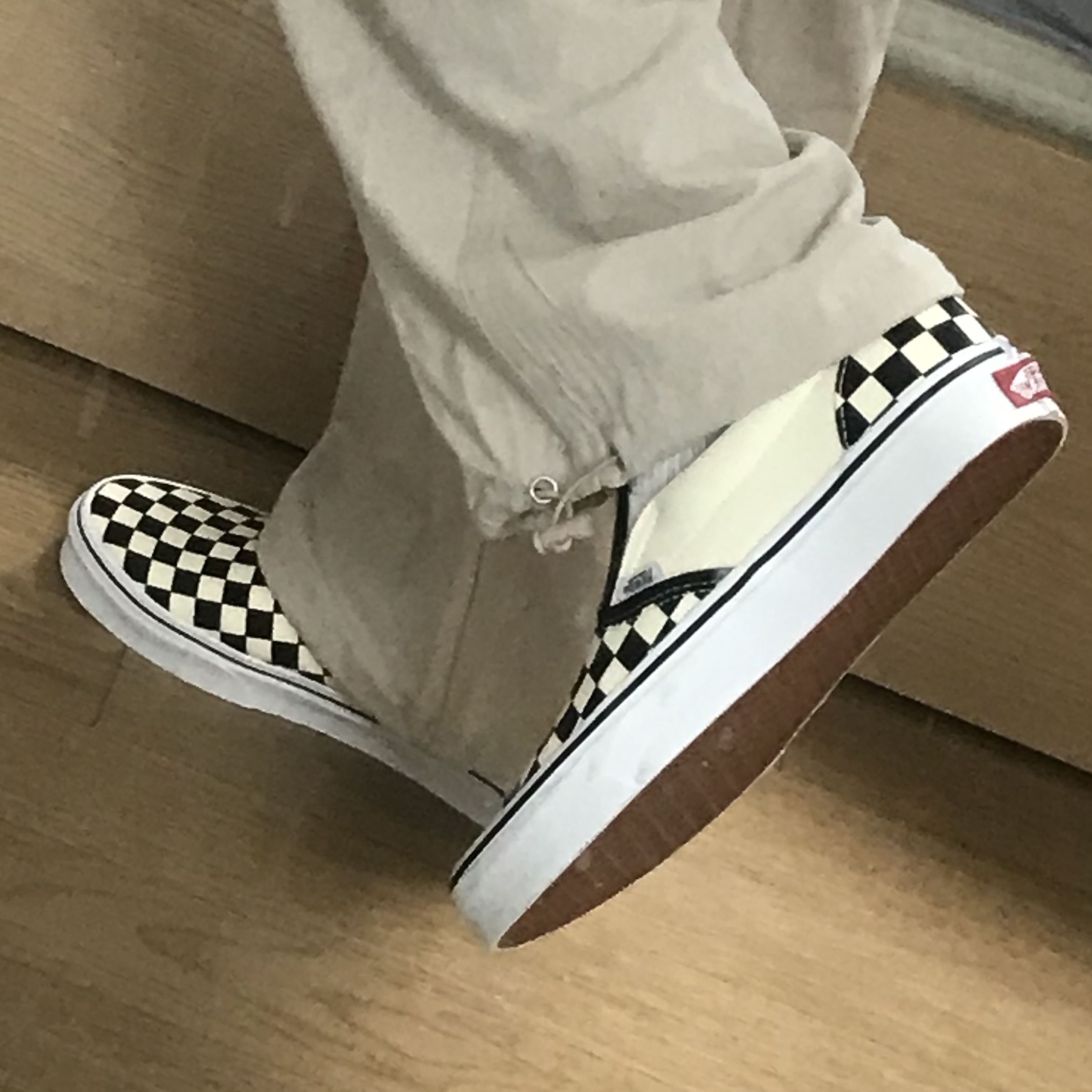 Vans Slip-On Checkerboard 착용 스타일
