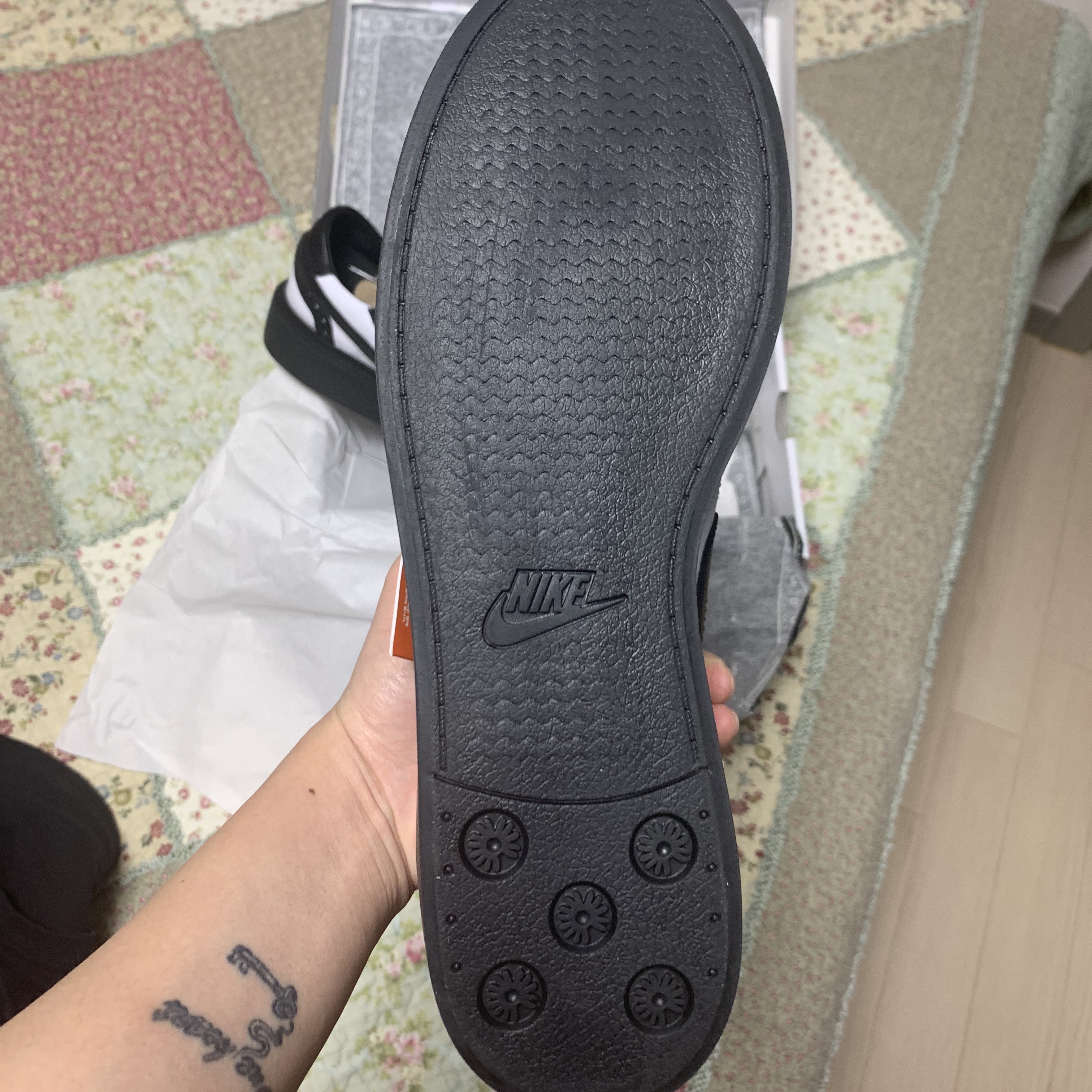 Nike x Peaceminusone Kwondo1 Black and White 착용 스타일 - 2