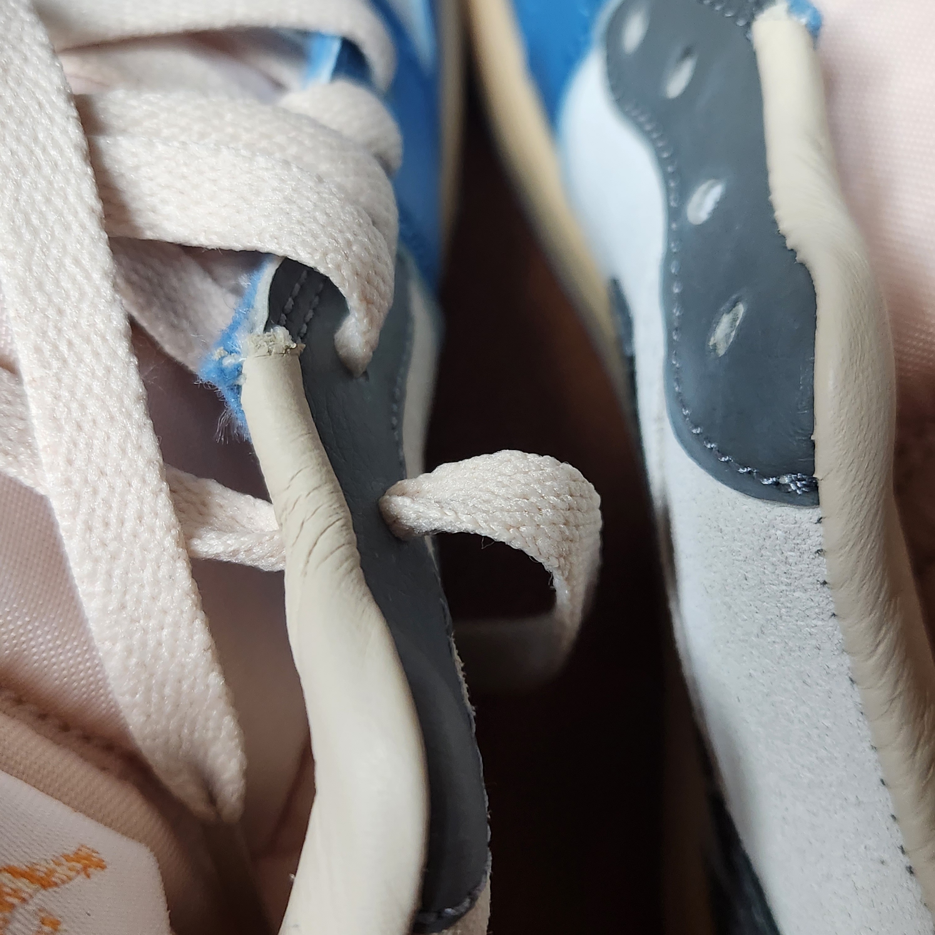 Jordan 1 Low SE Tokyo 96 착용 스타일 - 3