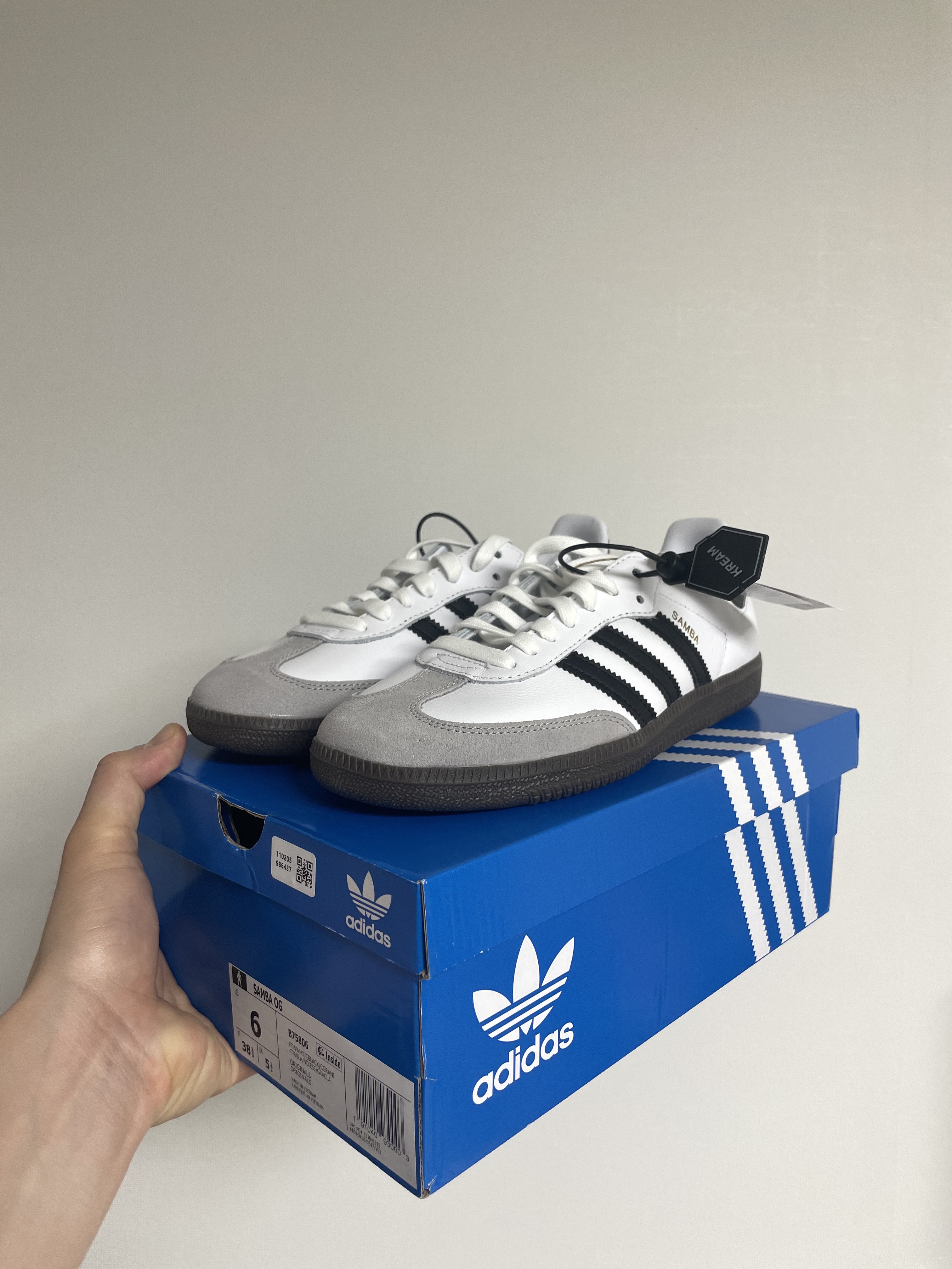Adidas Samba OG Cloud White ์ฐฉ์ฉ ์คํ์ผ - 4