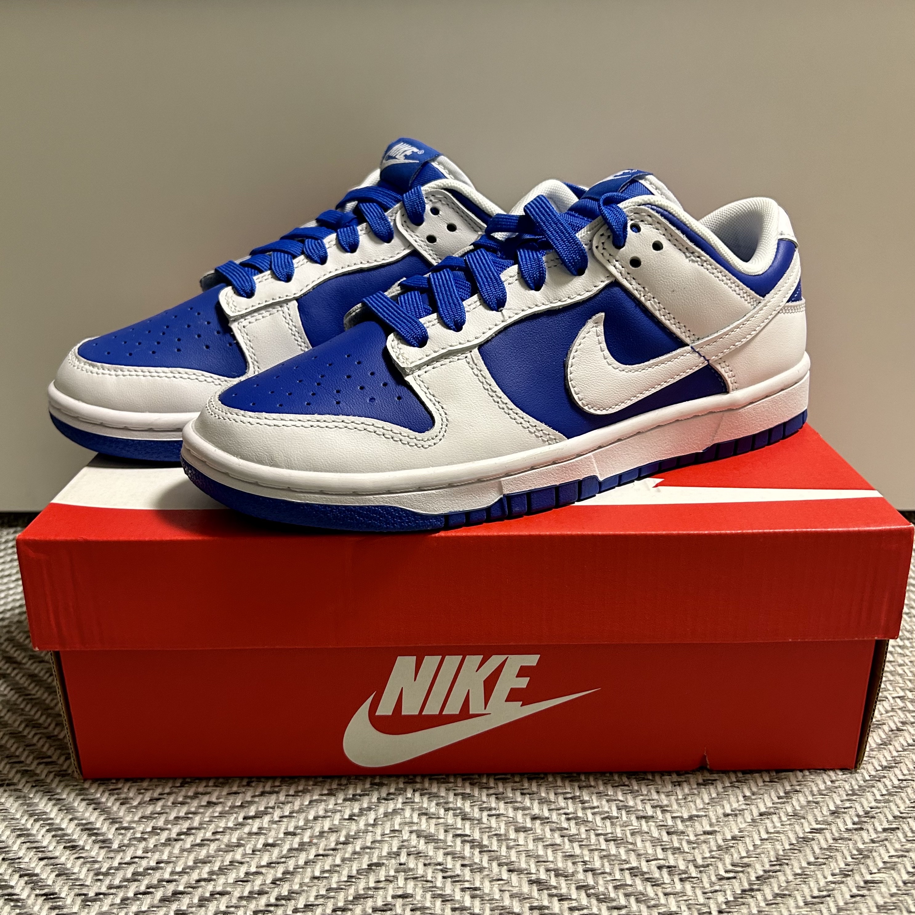 Nike Dunk Low Retro Racer Blue and White 착용 스타일