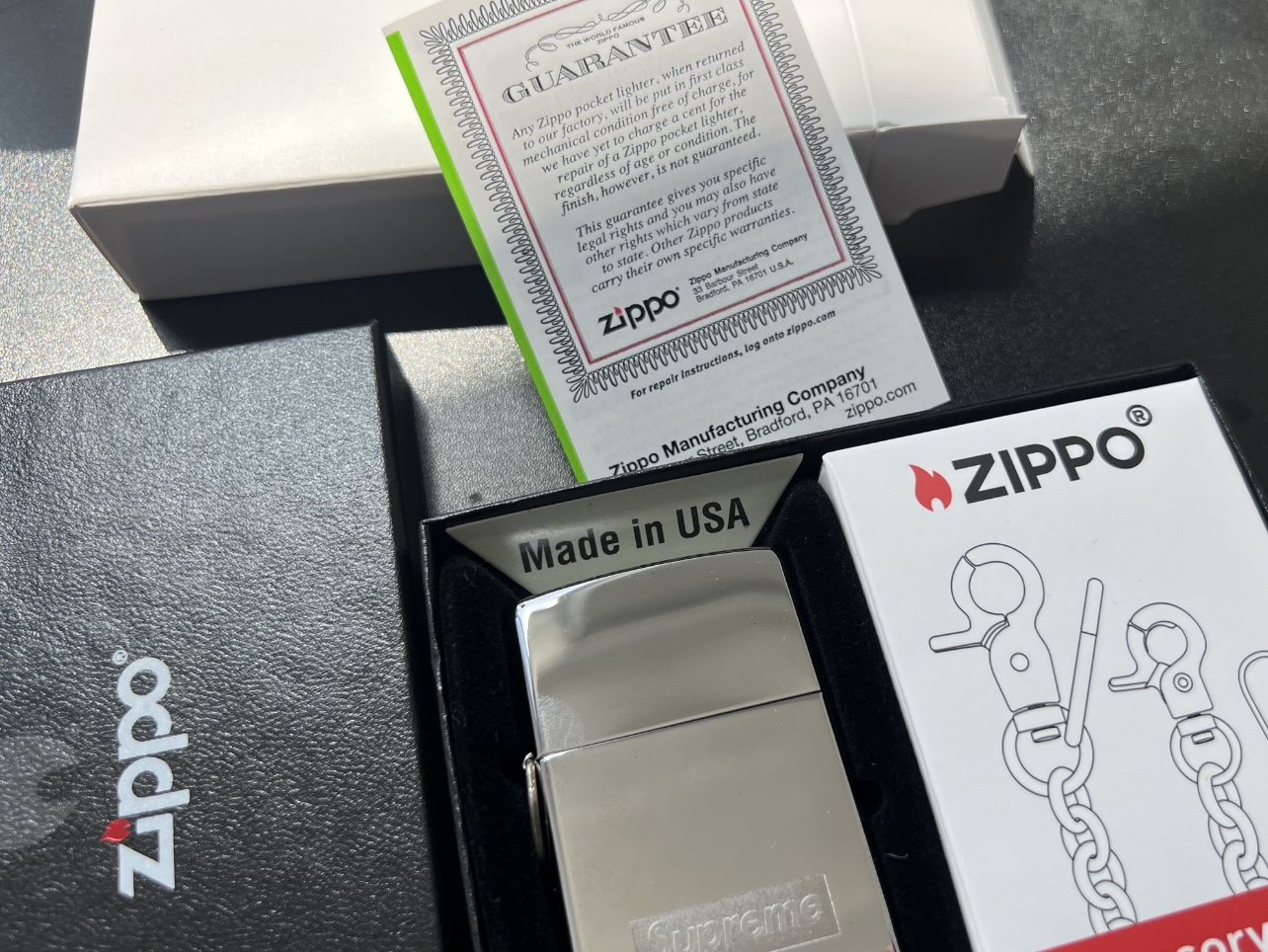Supreme Chain Zippo Silver - 23SS 착용 스타일 - 3