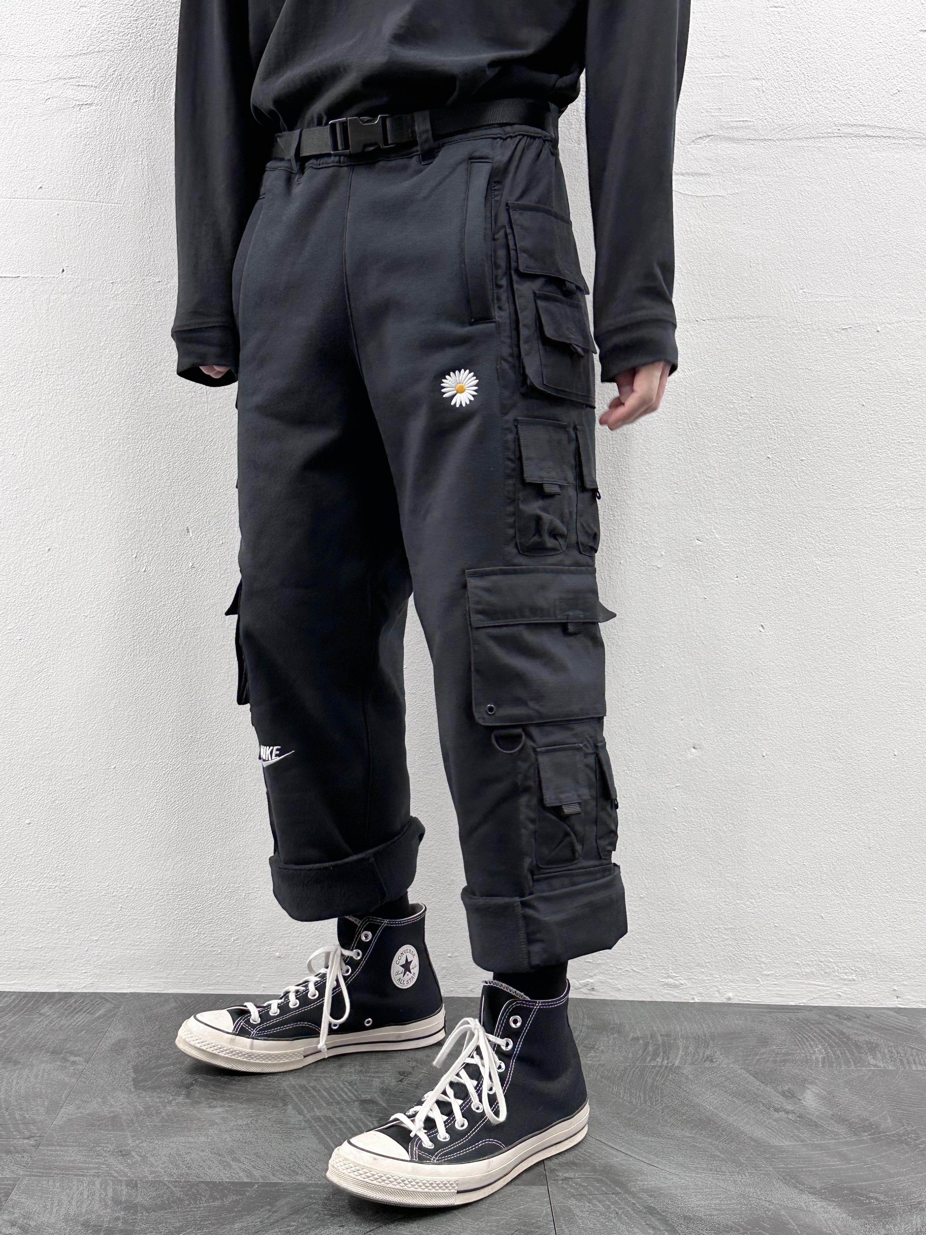 Nike x Peaceminusone Wide Pants Black (DR0096-010) 착용 스타일 - 1
