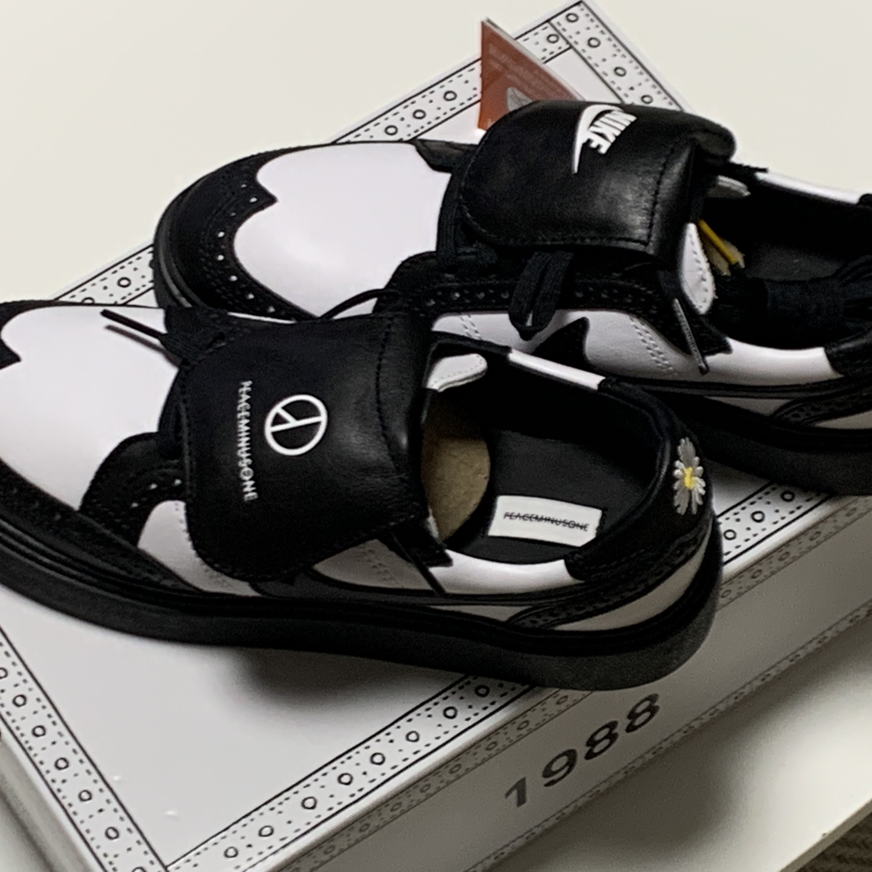 Nike x Peaceminusone Kwondo1 Black and White 착용 스타일
