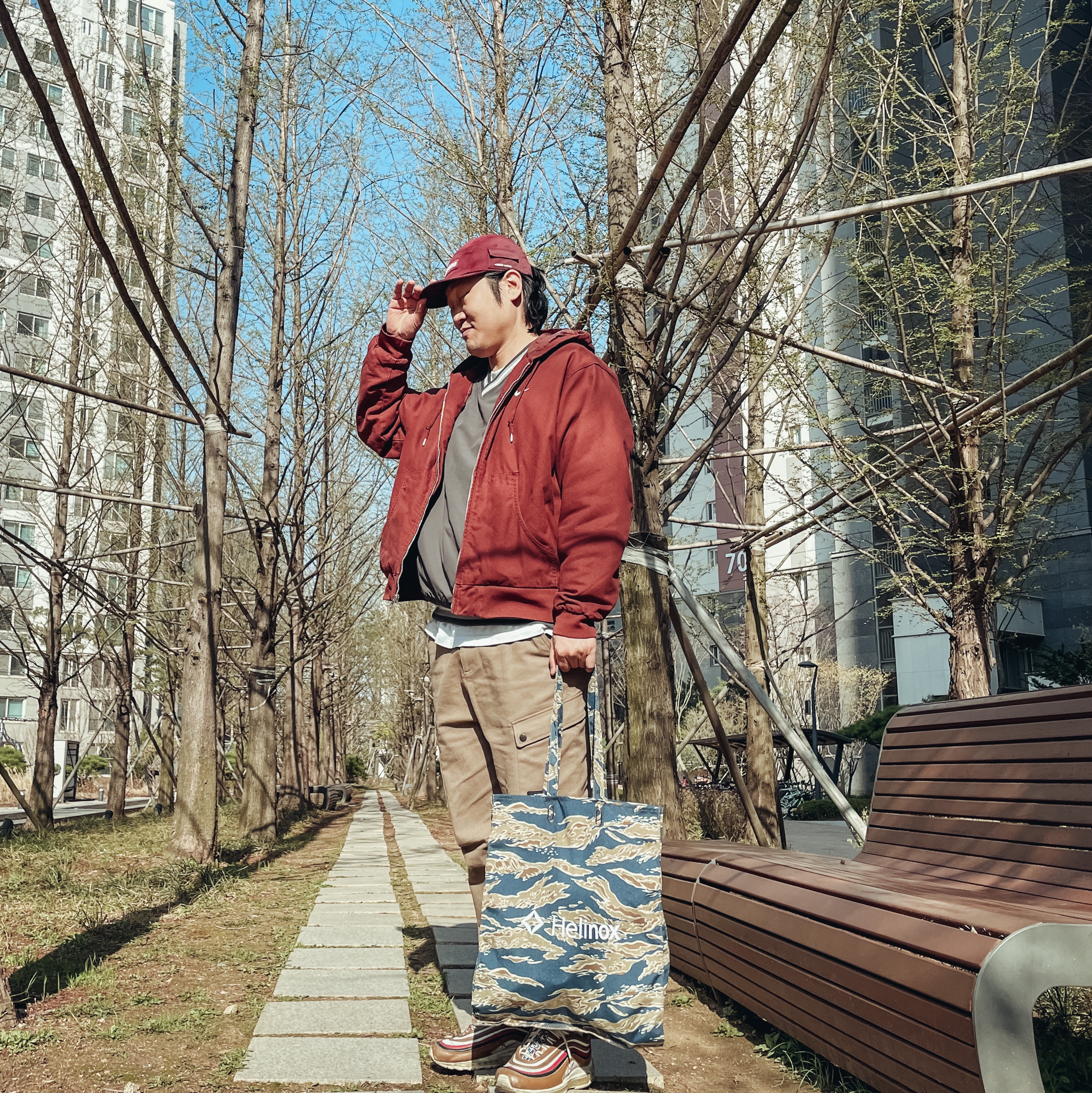 Nike Air Max 97 Pull Tab Brown 착용 스타일