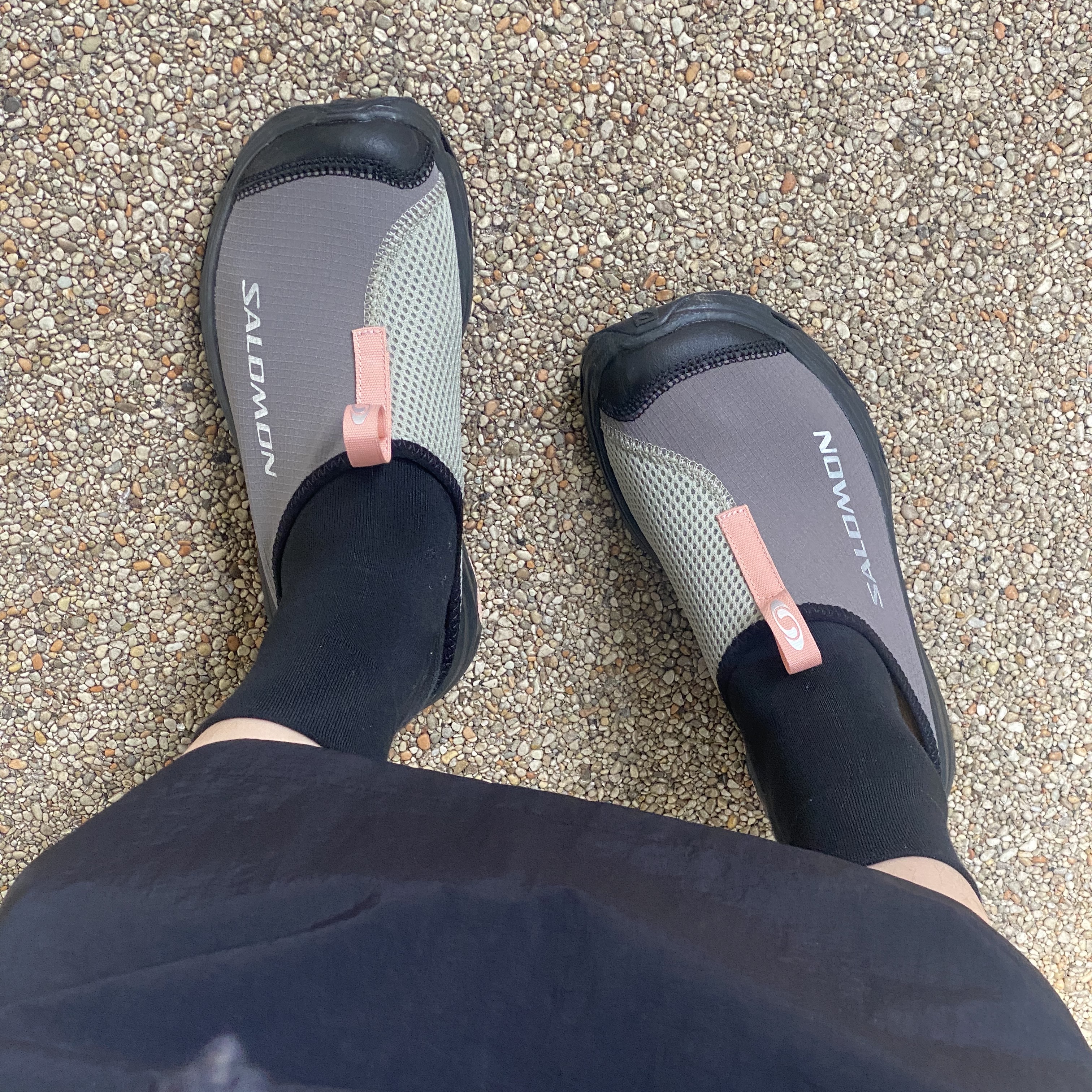 Salomon RX Slide 3.0 Pewter 착용 스타일 - 1