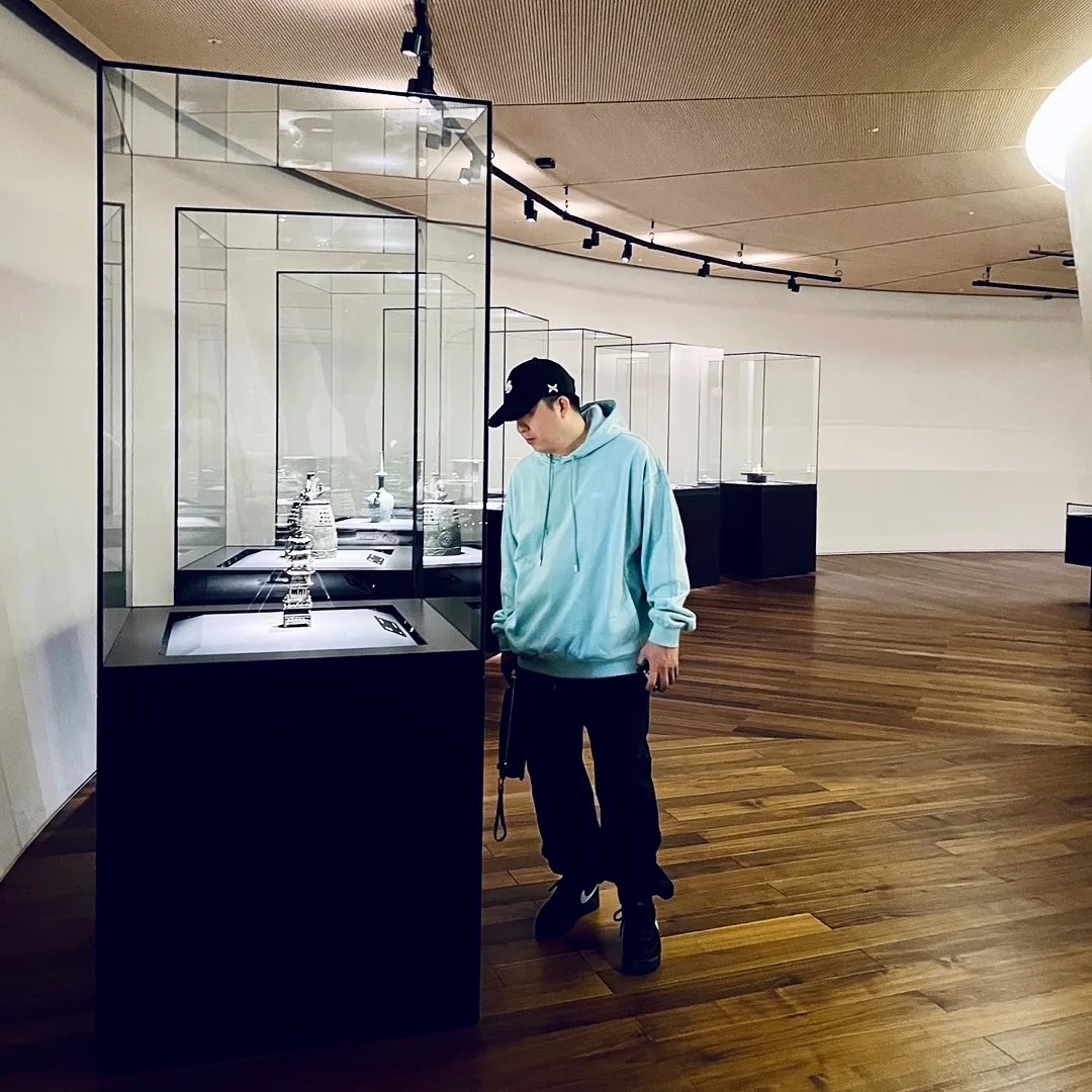 Nike x Tiffany & Co. Air Force 1 Low SP 1837 착용 스타일 - 2