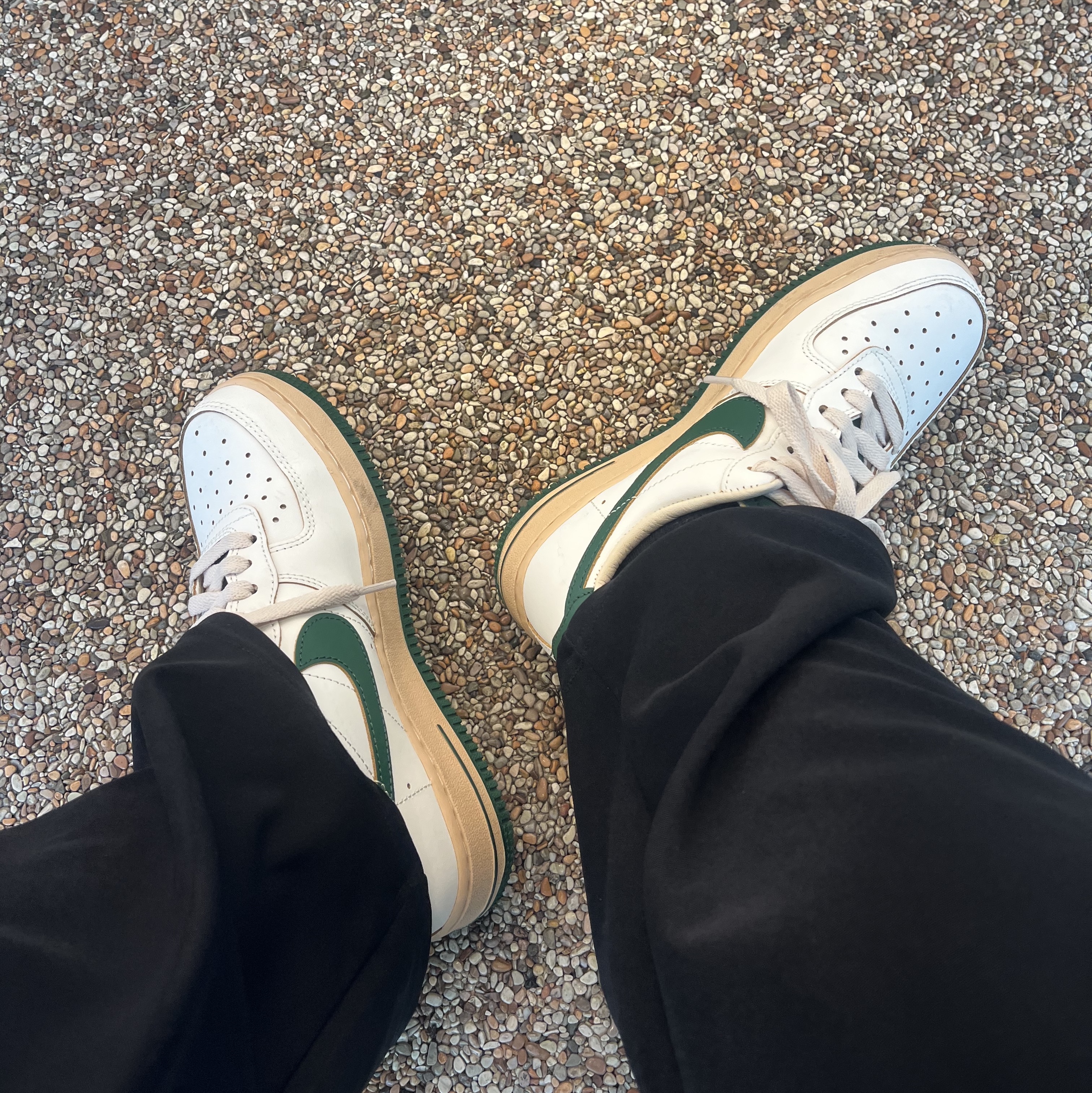 (W) Nike Air Force 1 Low Gorge Green 착용 스타일
