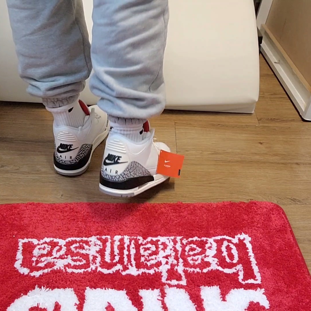 Jordan 3 Retro White Cement Reimagined 착용 스타일 - 2