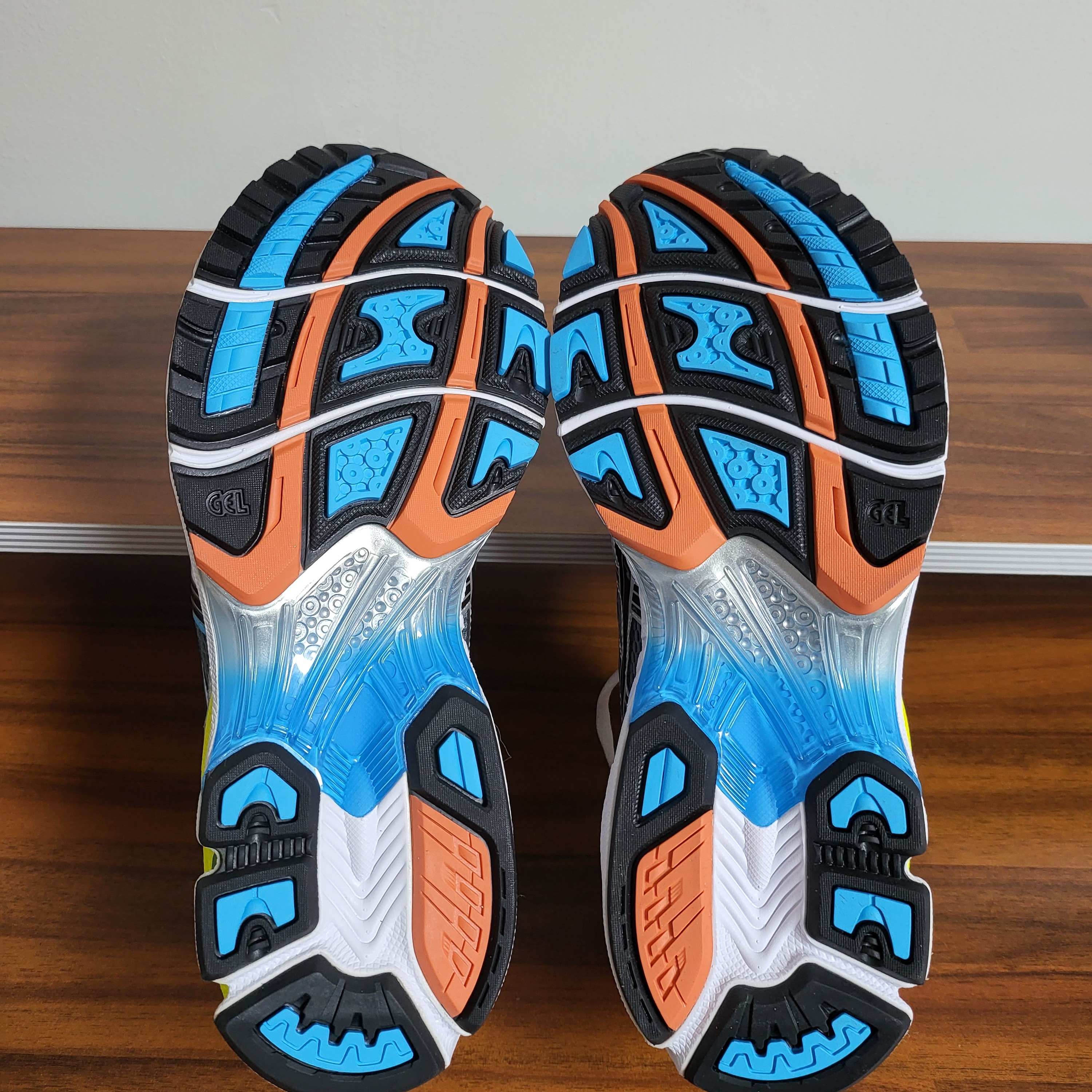 Asics x Angelo Baque Gel-Kayano 14 Blue Multi 착용 스타일 - 4