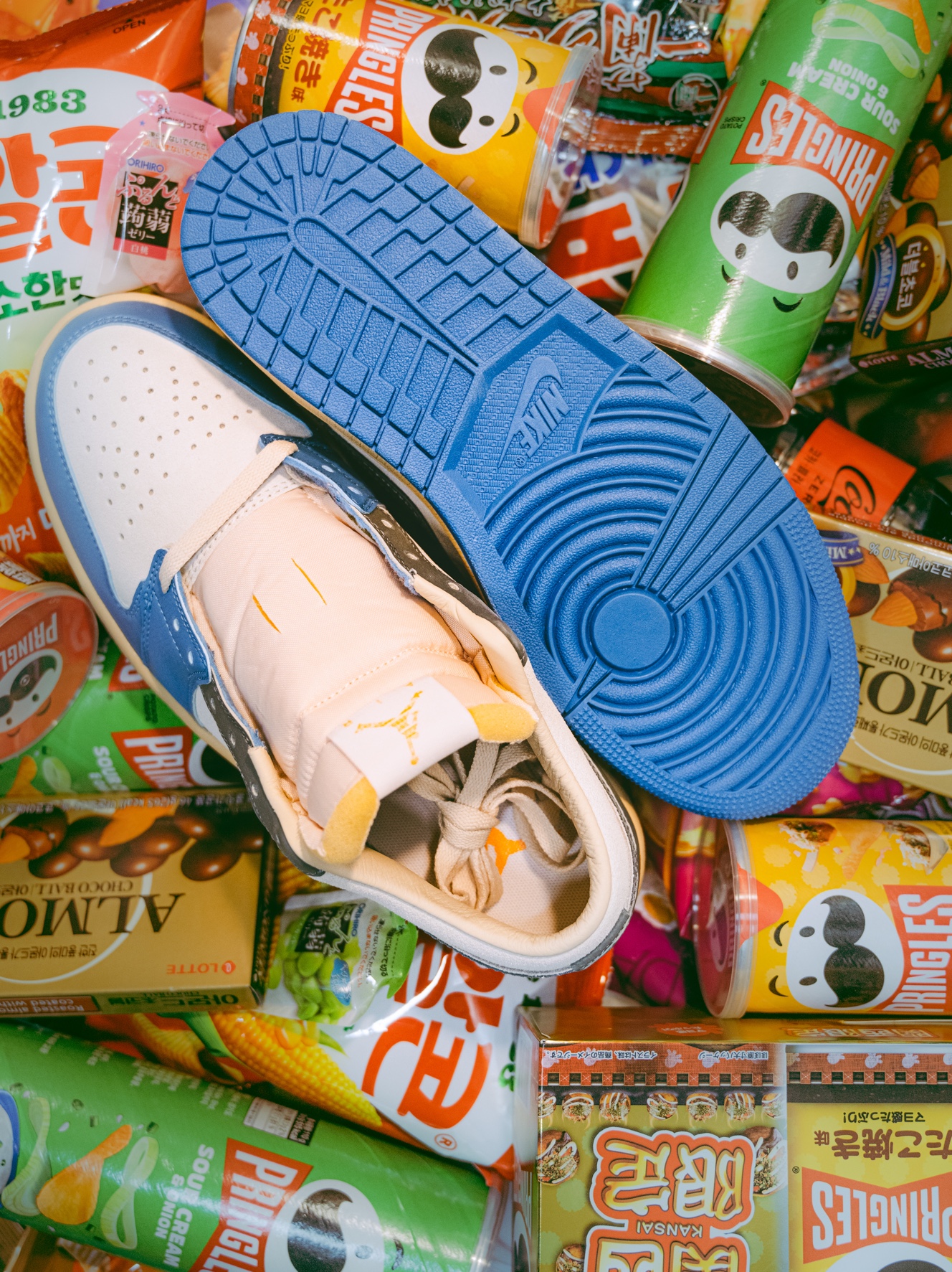 Jordan 1 Low SE Tokyo 96 착용 스타일 - 3