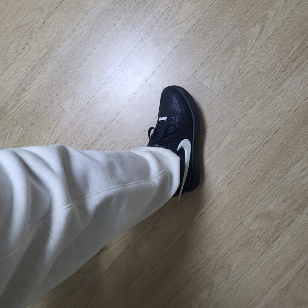 Nike x Ambush Air Force 1 Low SP Black 착용 스타일 - 1