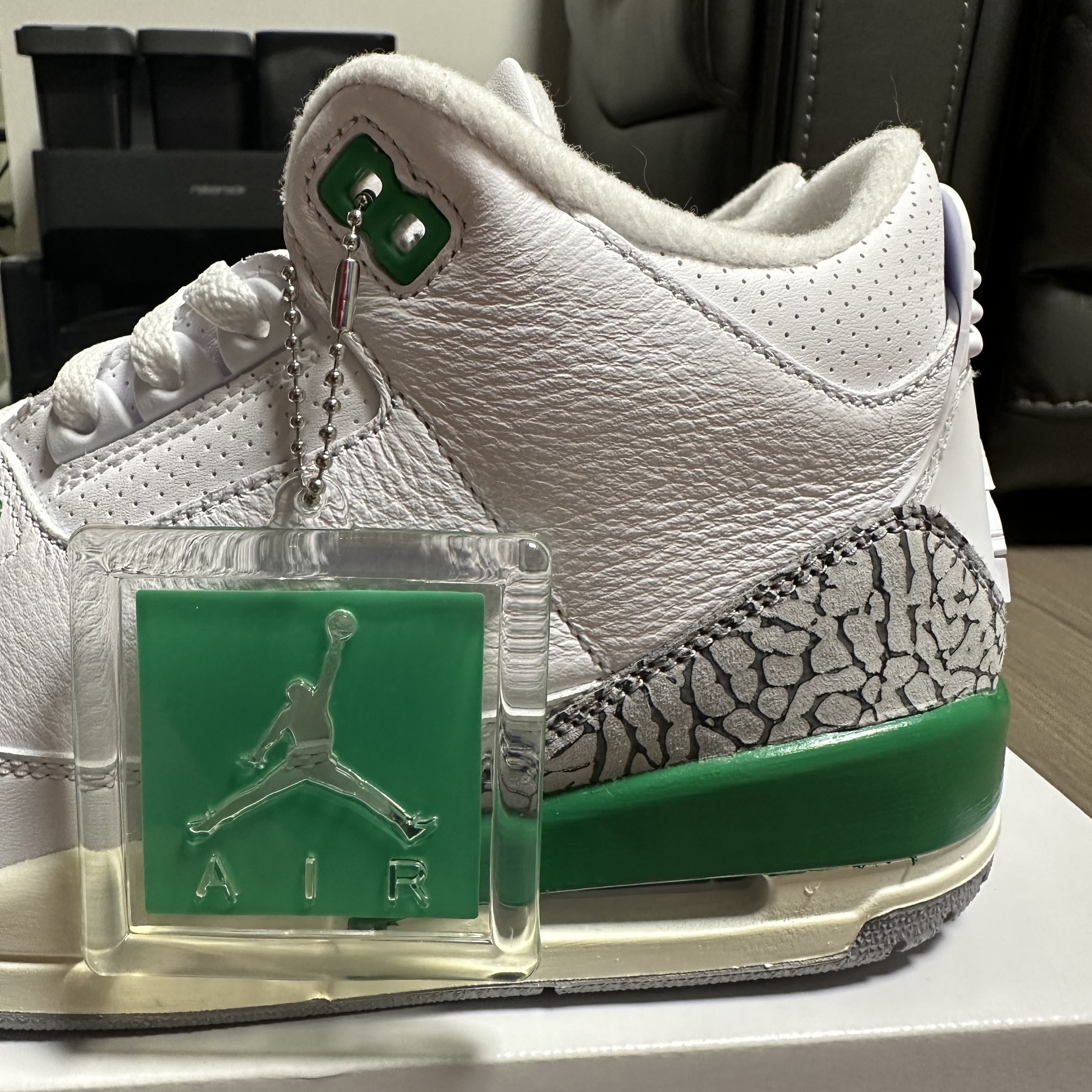 (W) Jordan 3 Retro Lucky Green 착용 스타일 - 3