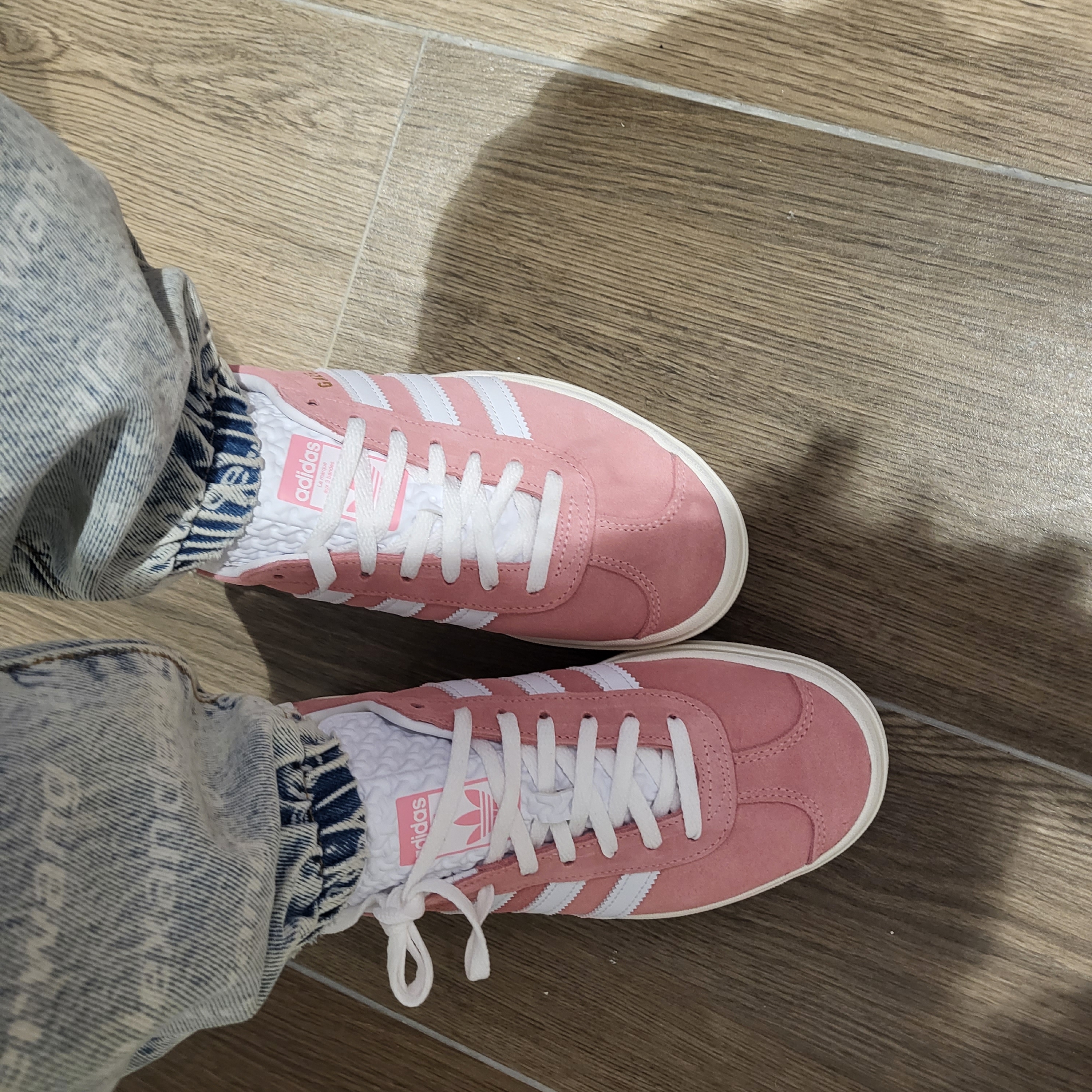 (W) Adidas Gazelle Bold Super Pop 착용 스타일 - 2