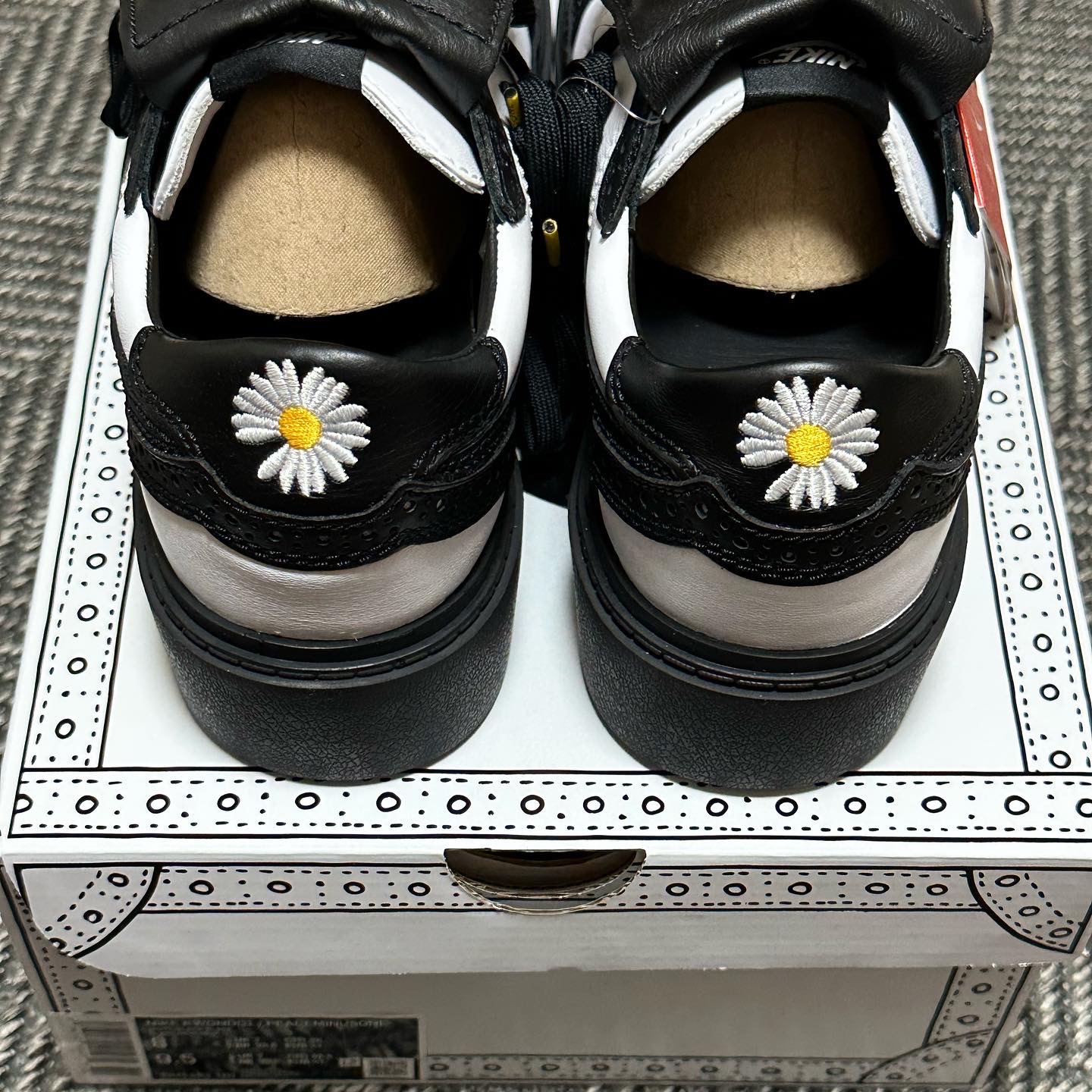 Nike x Peaceminusone Kwondo1 Black and White 착용 스타일