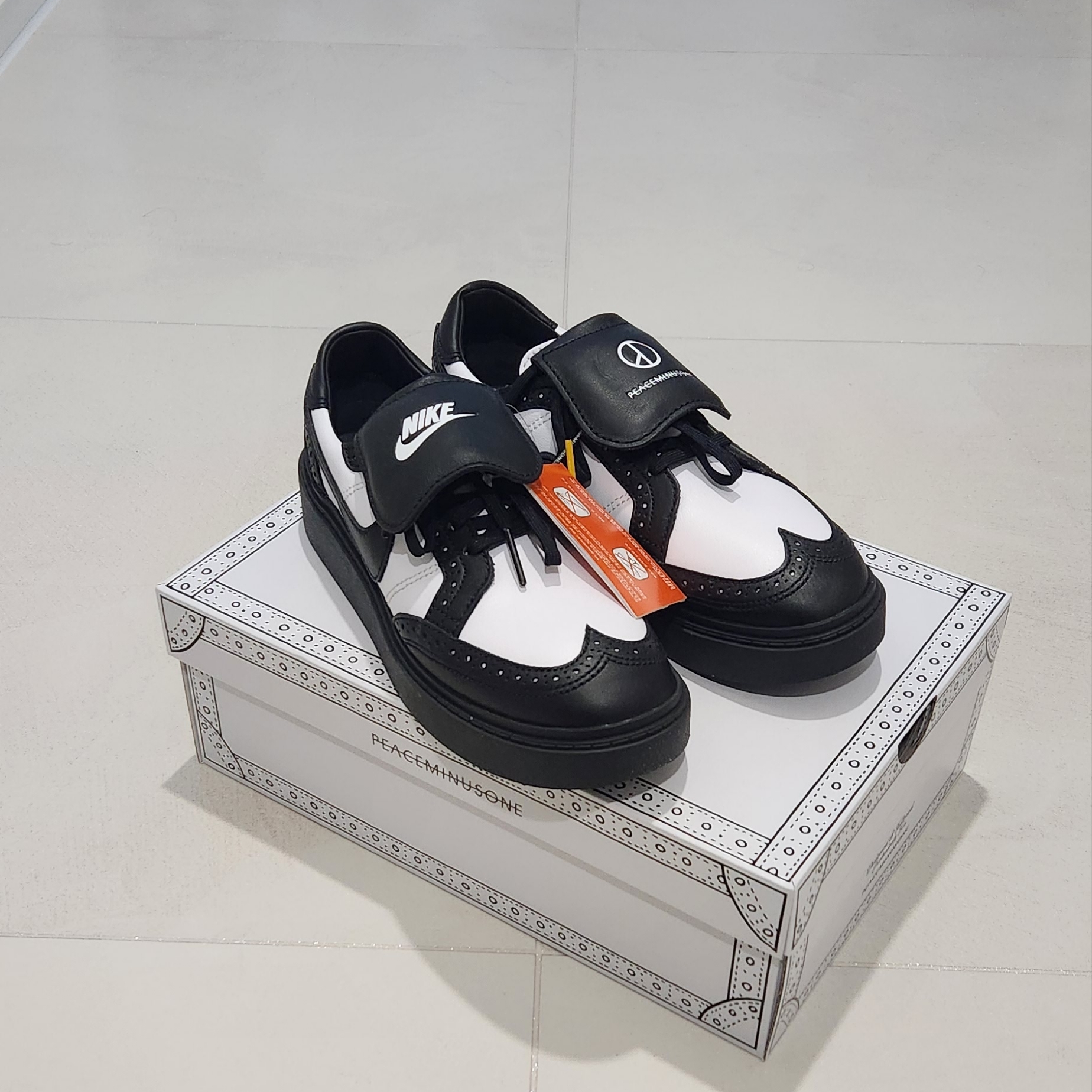 Nike x Peaceminusone Kwondo1 Black and White, Nike x Peaceminusone Kwondo1 White 착용 스타일 - 3