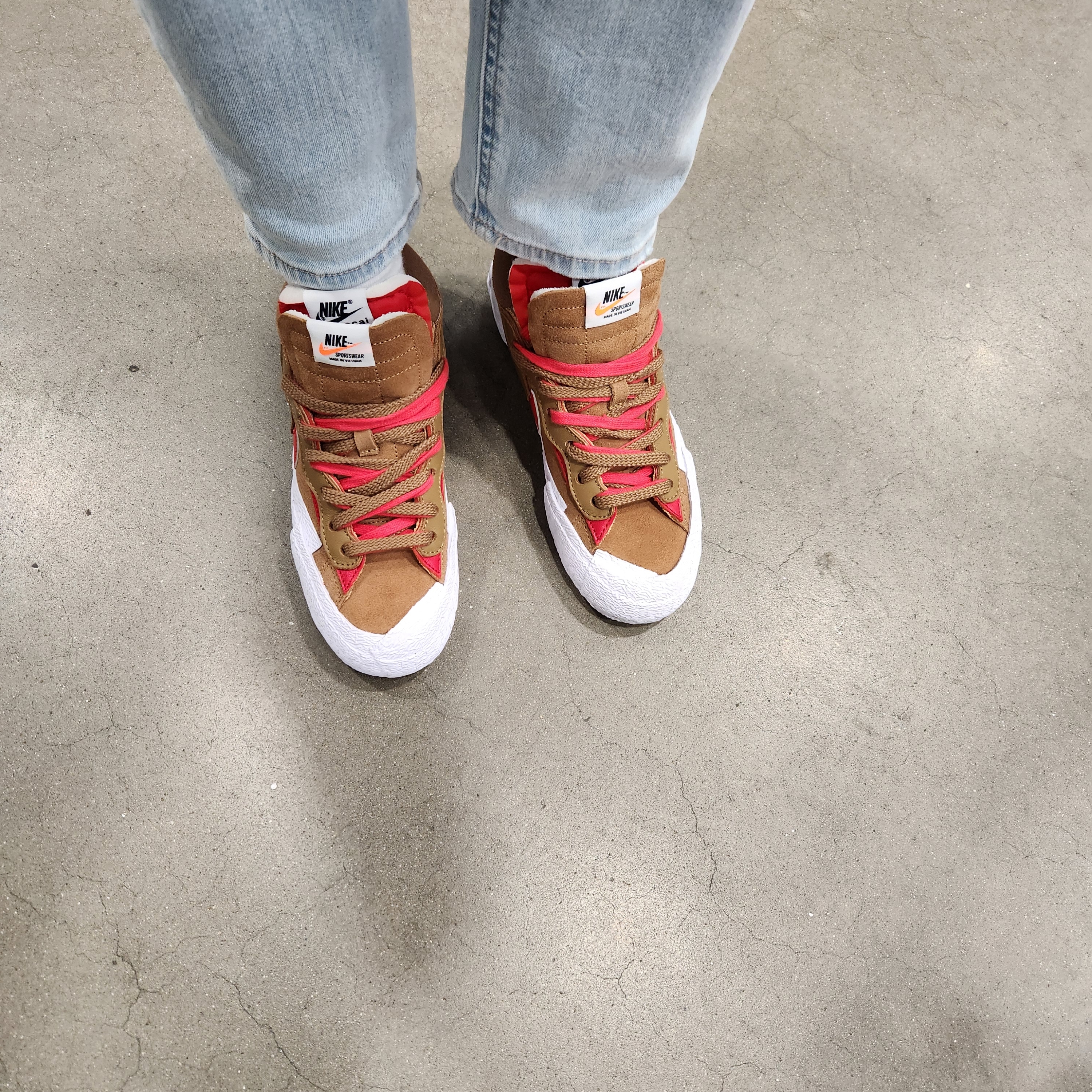 Nike x Sacai Blazer Low British Tan 착용 스타일