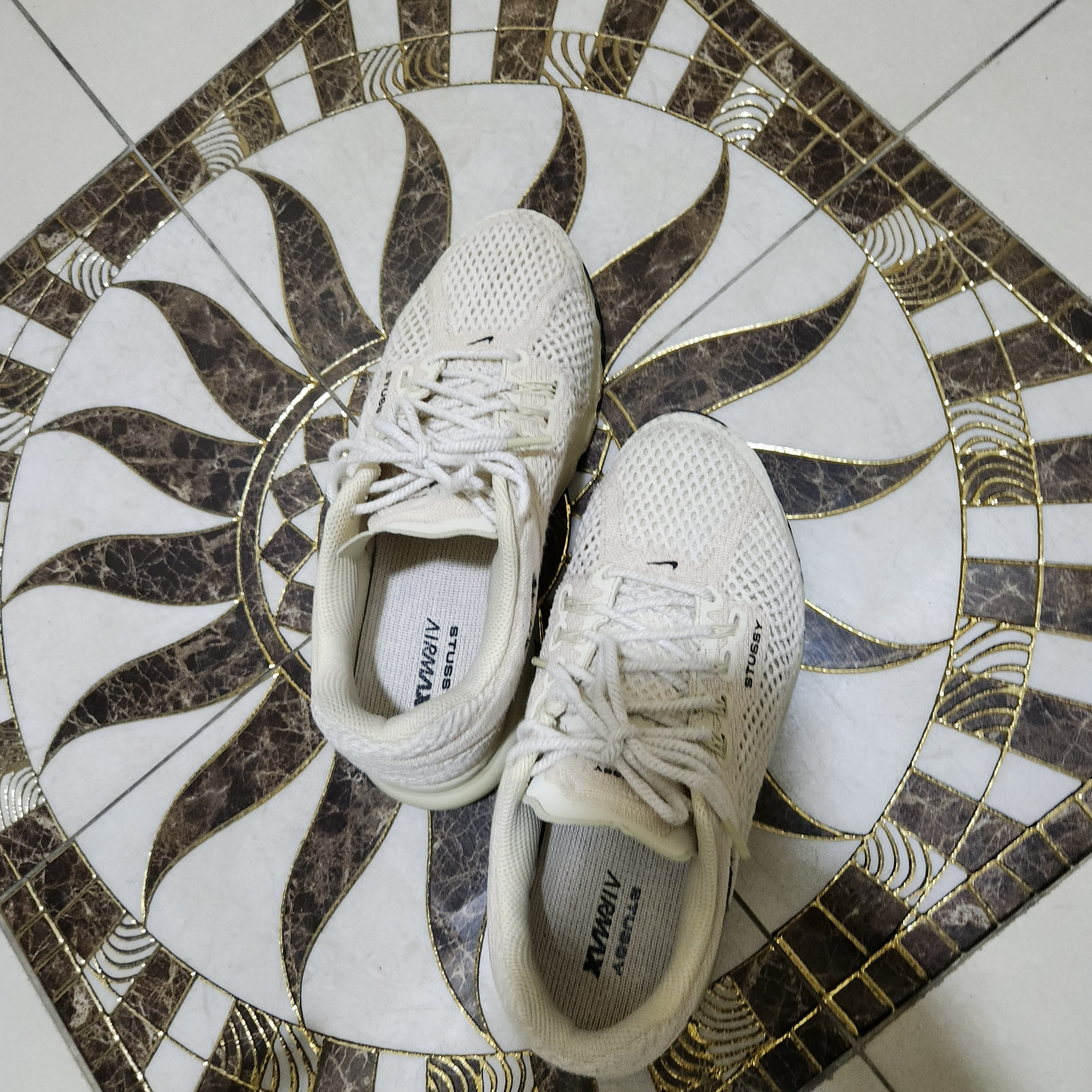 Nike x Stussy Air Max 2013 Fossil 착용 스타일 - 2