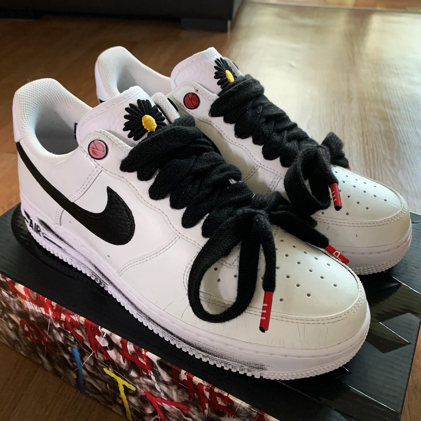 Nike x Peaceminusone Air Force 1 Low Para-Noise 2.0 착용 스타일 - 1