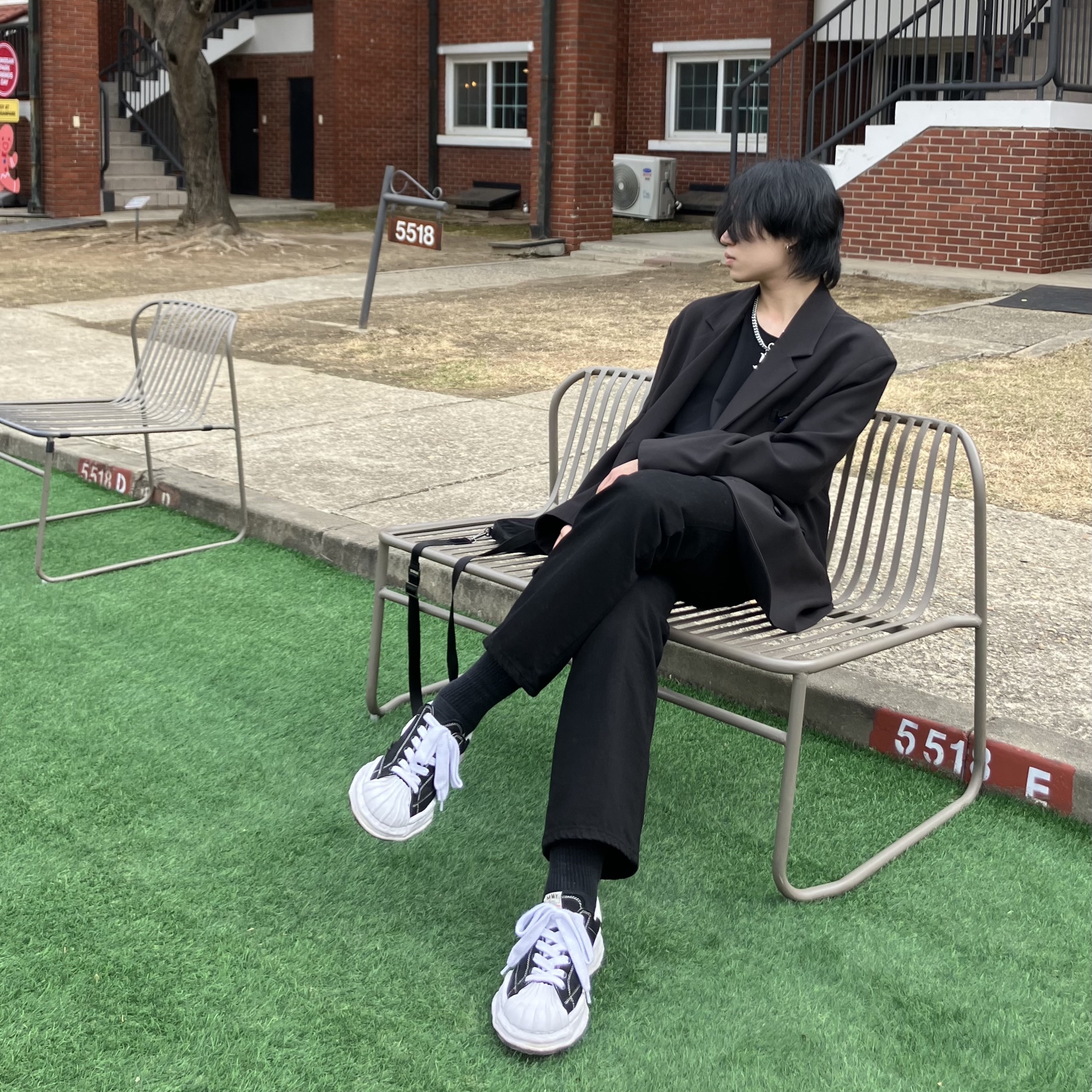Maison Mihara Yasuhiro Blakey OG Sole Canvas Low-top Sneakers Black White 착용 스타일