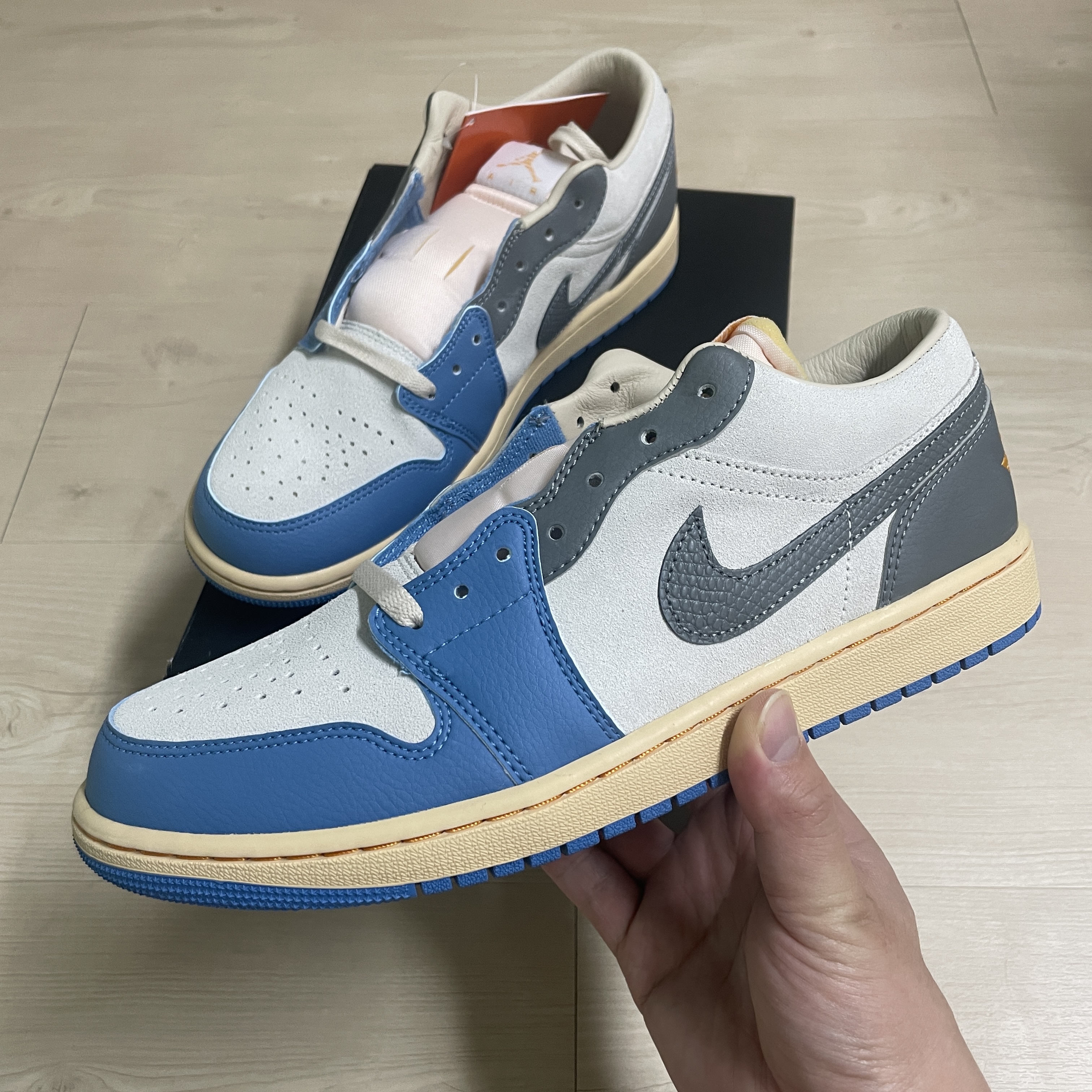 Jordan 1 Low SE Tokyo 96 착용 스타일