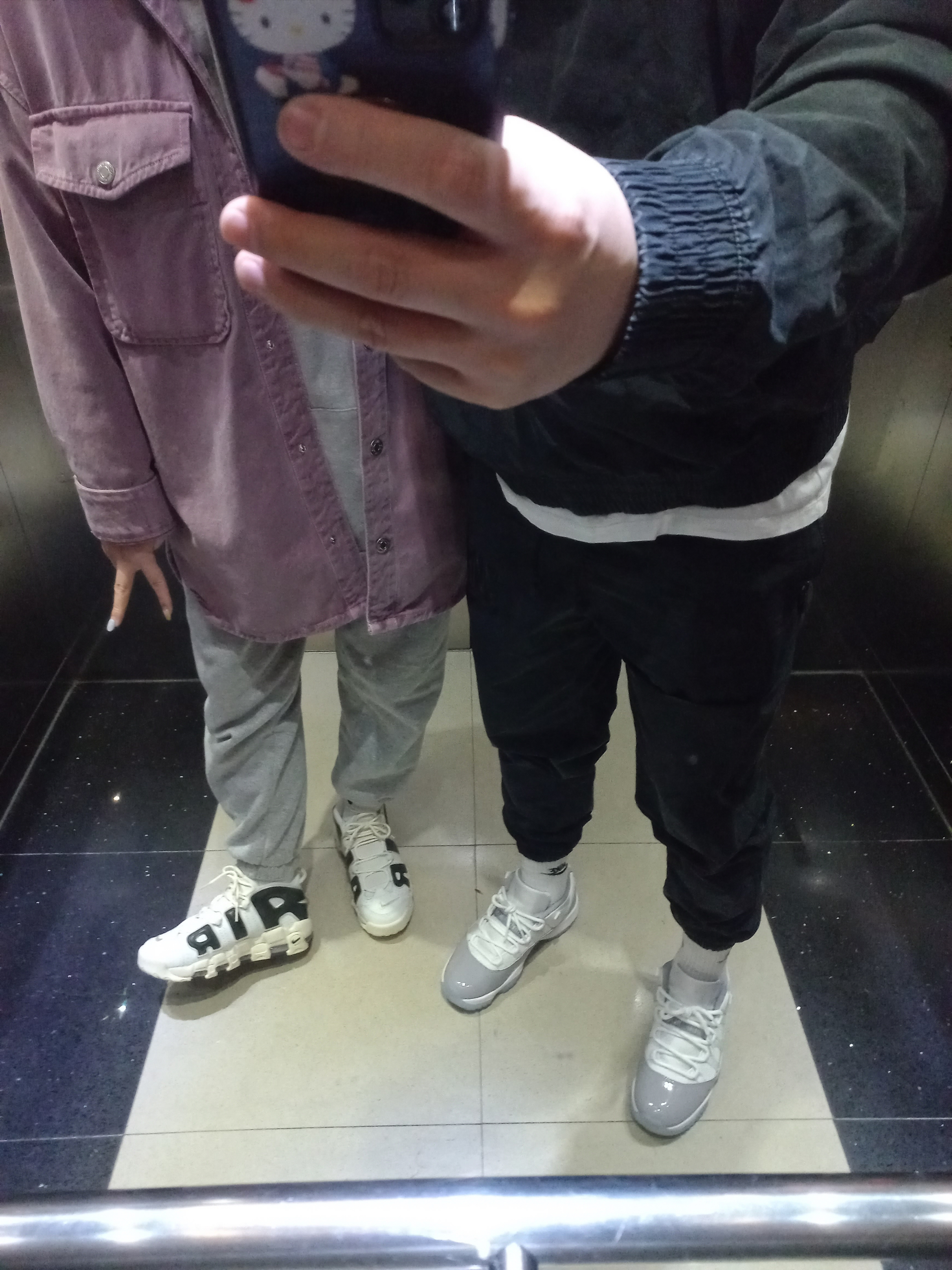 Jordan 11 Retro Low Cement Grey, (W) Nike Air More Uptempo Summit White Light Orewood Brown 착용 스타일