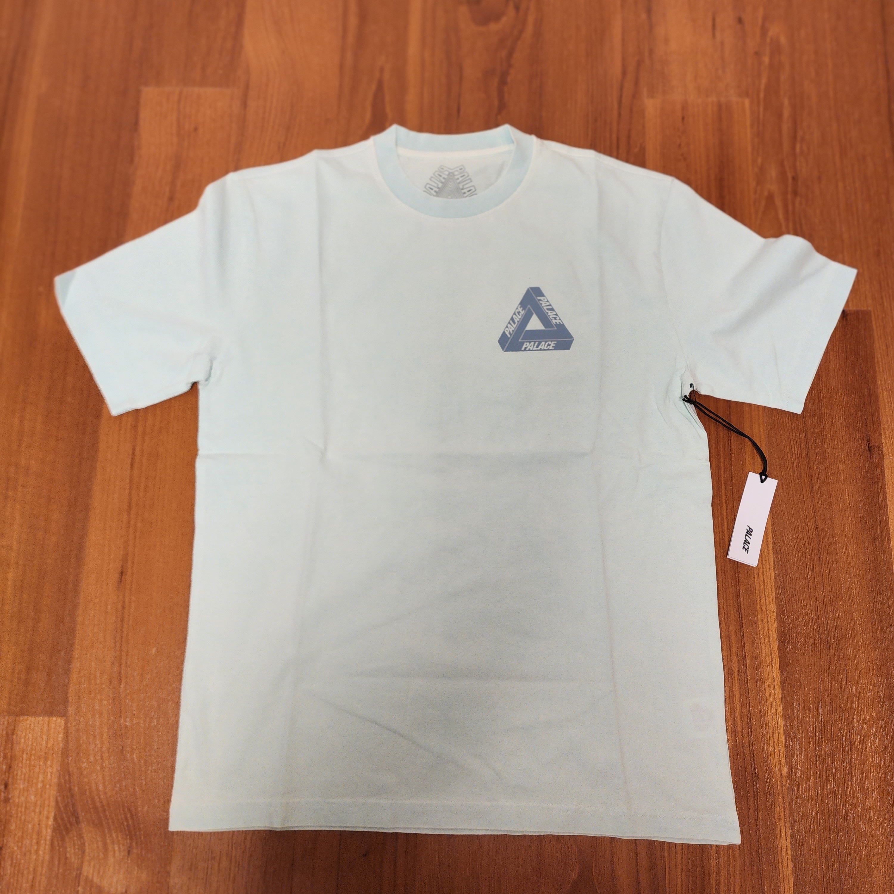 Palace Reacto Tri-Ferg T-Shirt Green - 23SS 착용 스타일 - 1