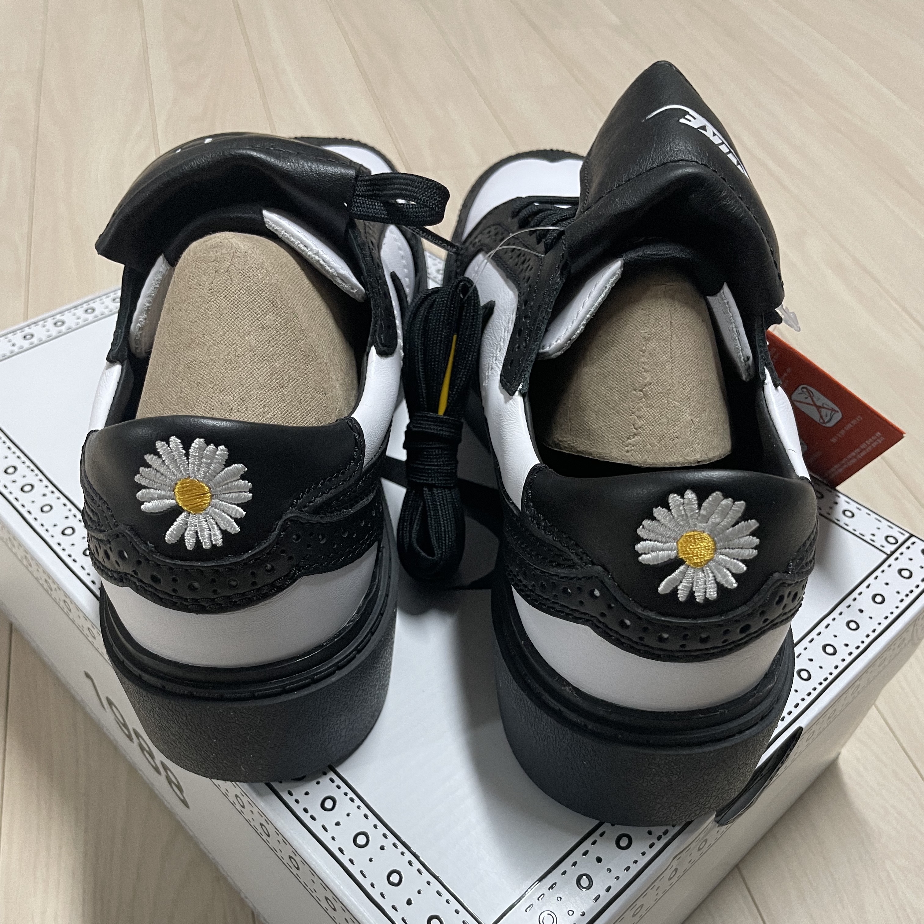 Nike x Peaceminusone Kwondo1 Black and White 착용 스타일 - 2