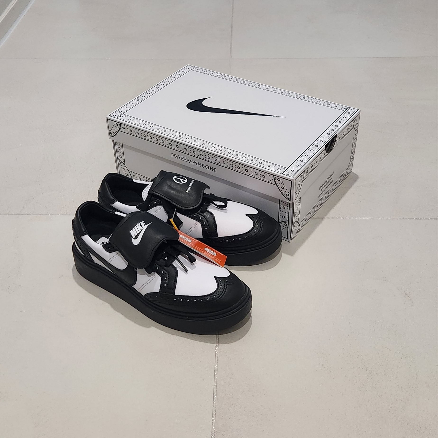 Nike x Peaceminusone Kwondo1 Black and White, Nike x Peaceminusone Kwondo1 White 착용 스타일 - 4