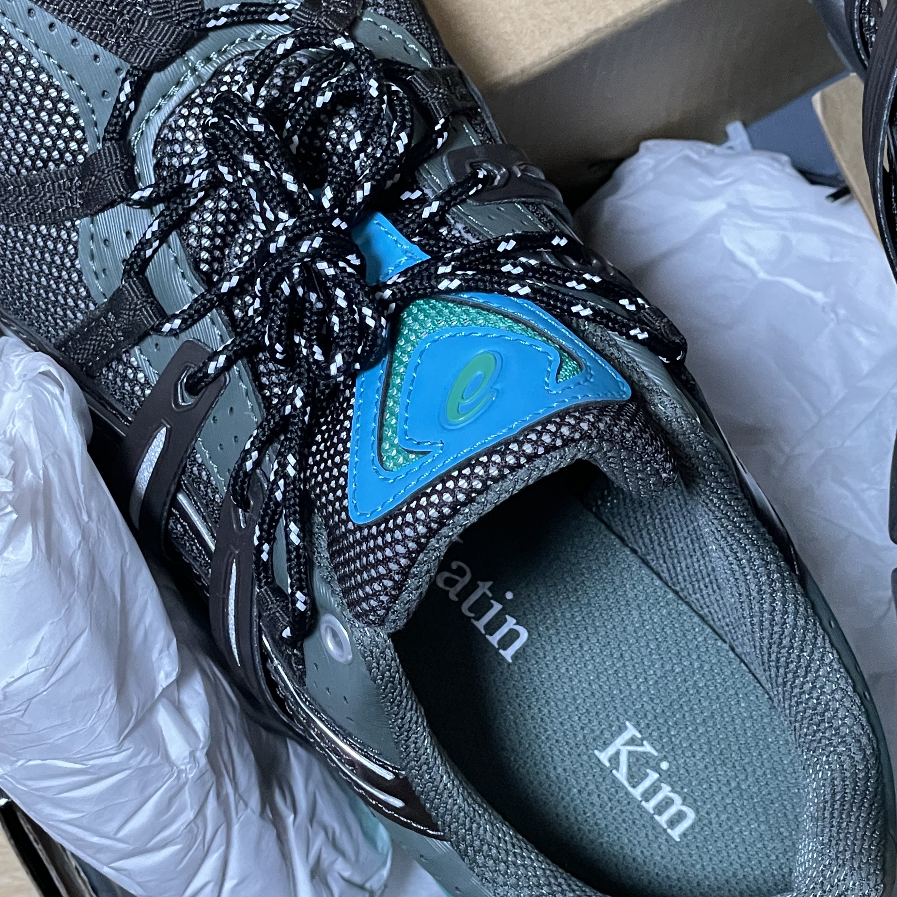 (W) Asics x Matin Kim Gel-Sonoma 15-50 Black Pure Silver 착용 스타일 - 2