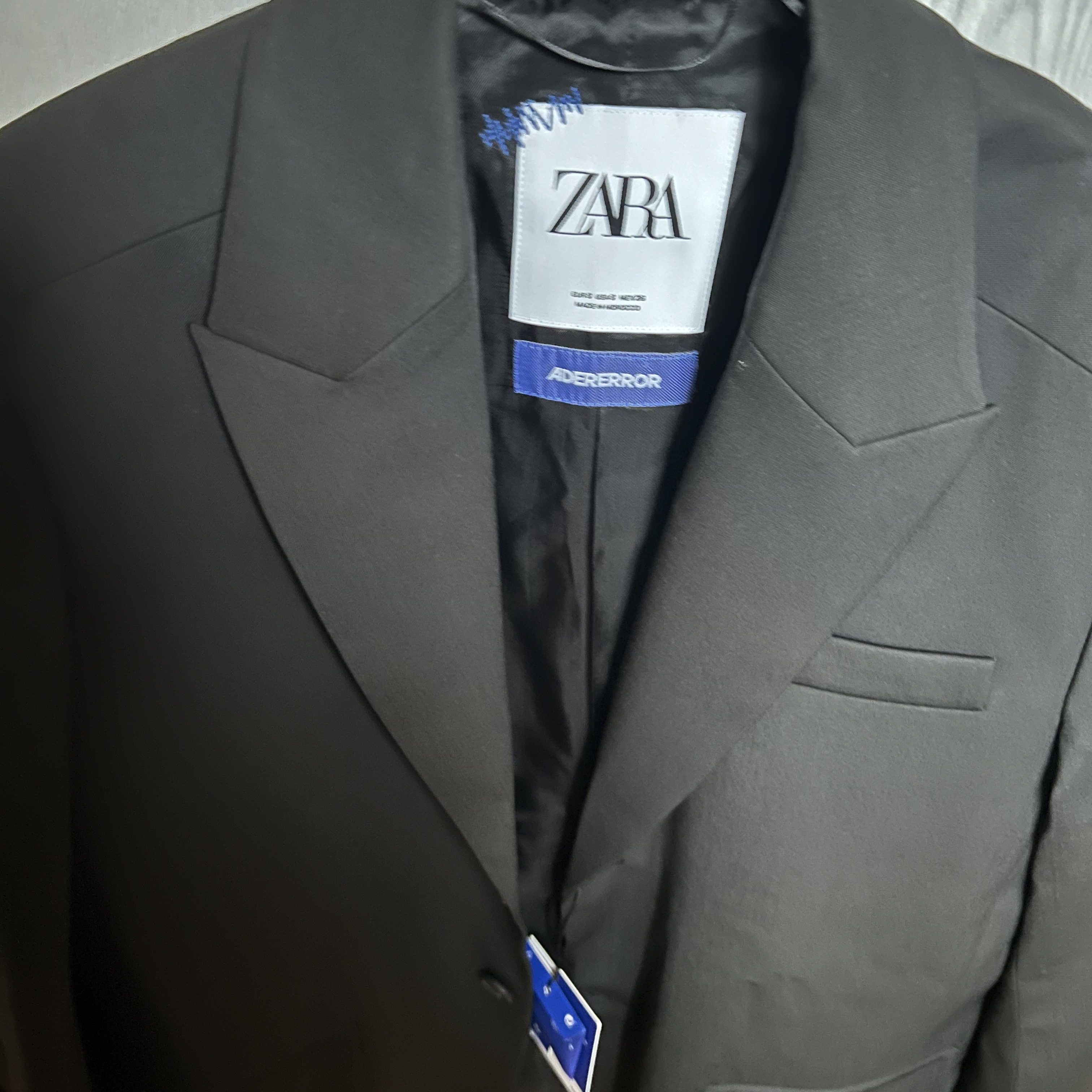 Zara x Ader Error Oversize Blazer Black 착용 스타일 - 2