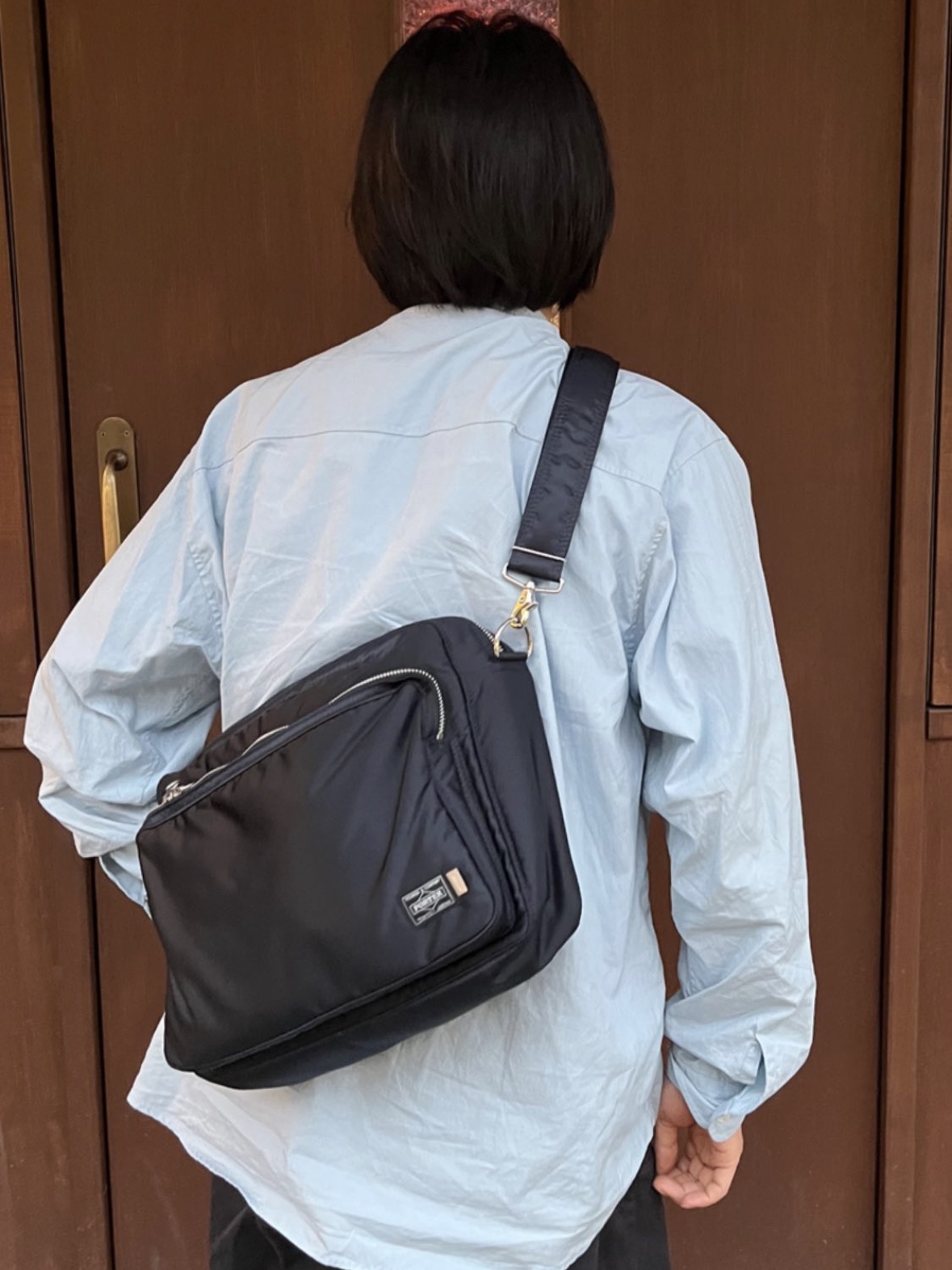 Porter x JJJJound Passport Bag M Navy 착용 스타일