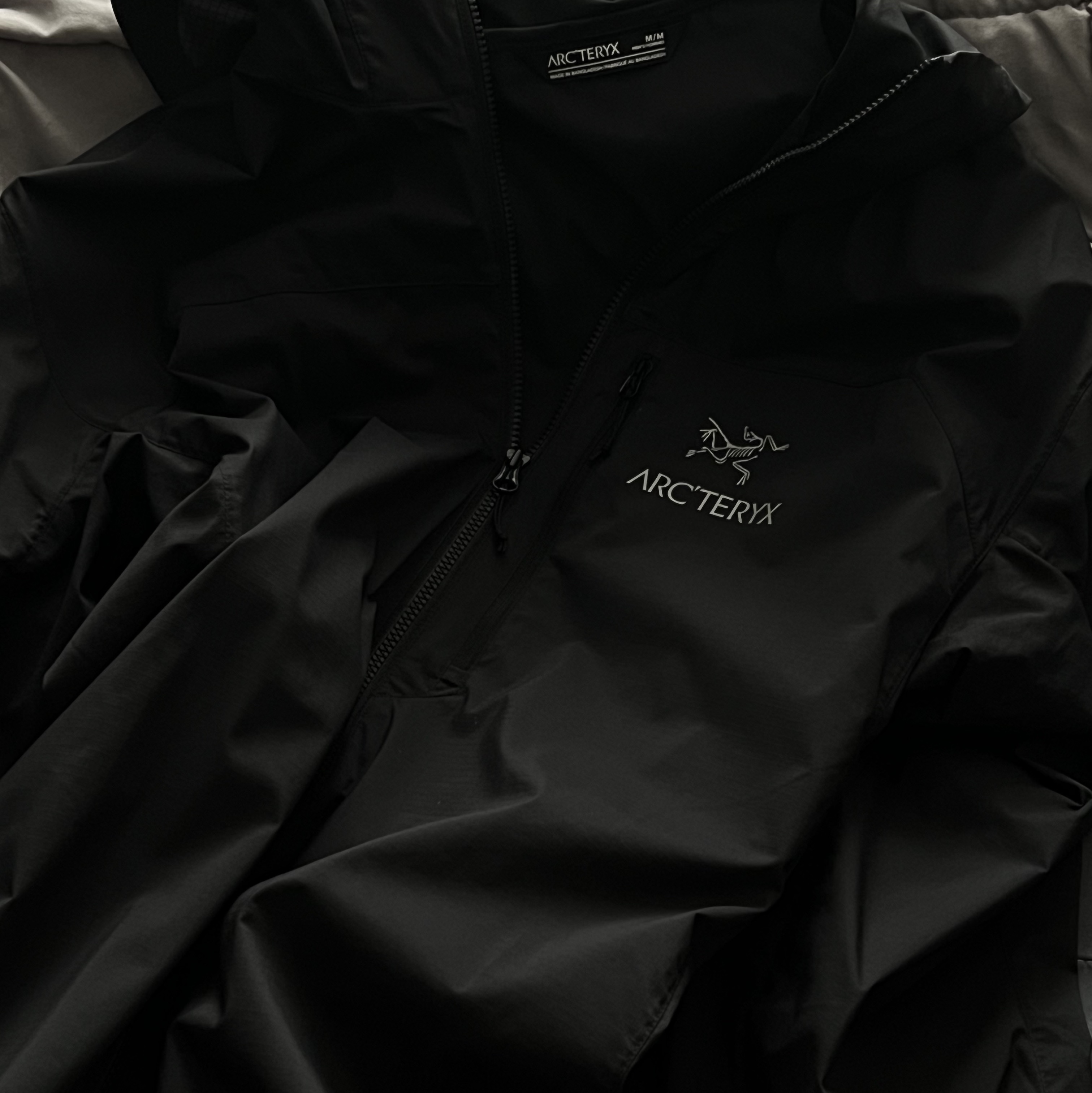 Arc'teryx Squamish Hoody Black 착용 스타일