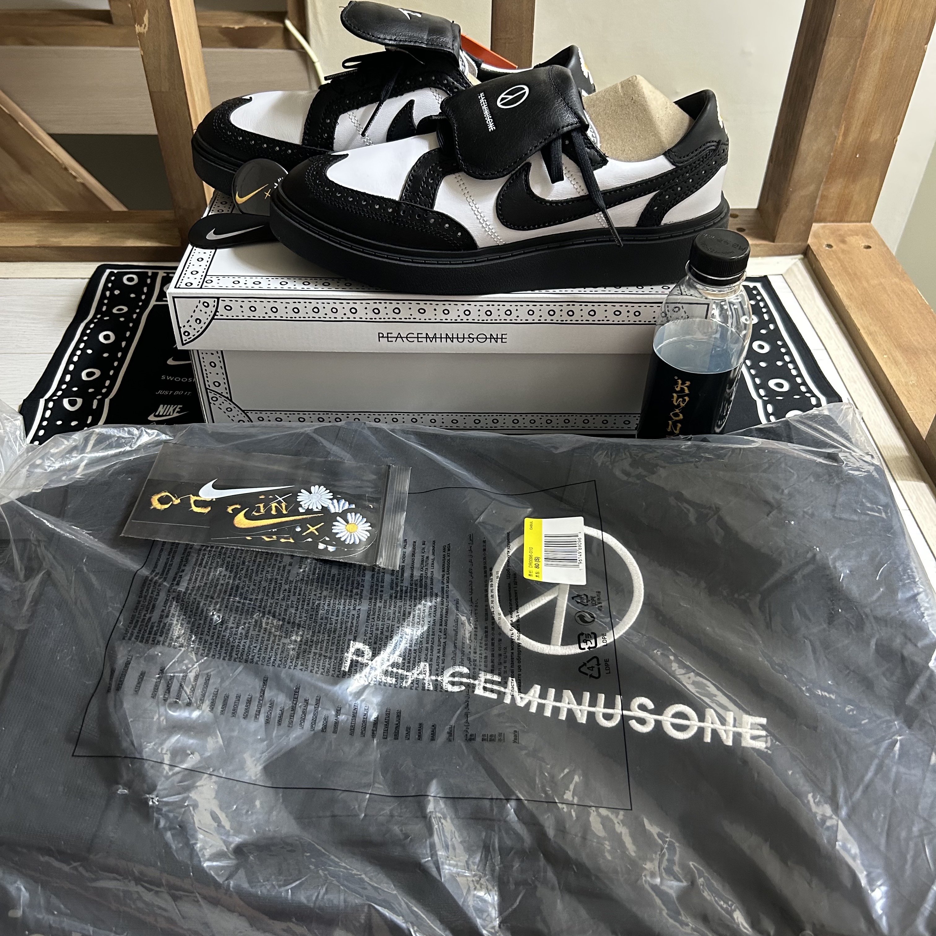 Nike x Peaceminusone Kwondo1 Black and White, Nike x Peaceminusone Wide Pants Black (DR0096-010) 착용 스타일