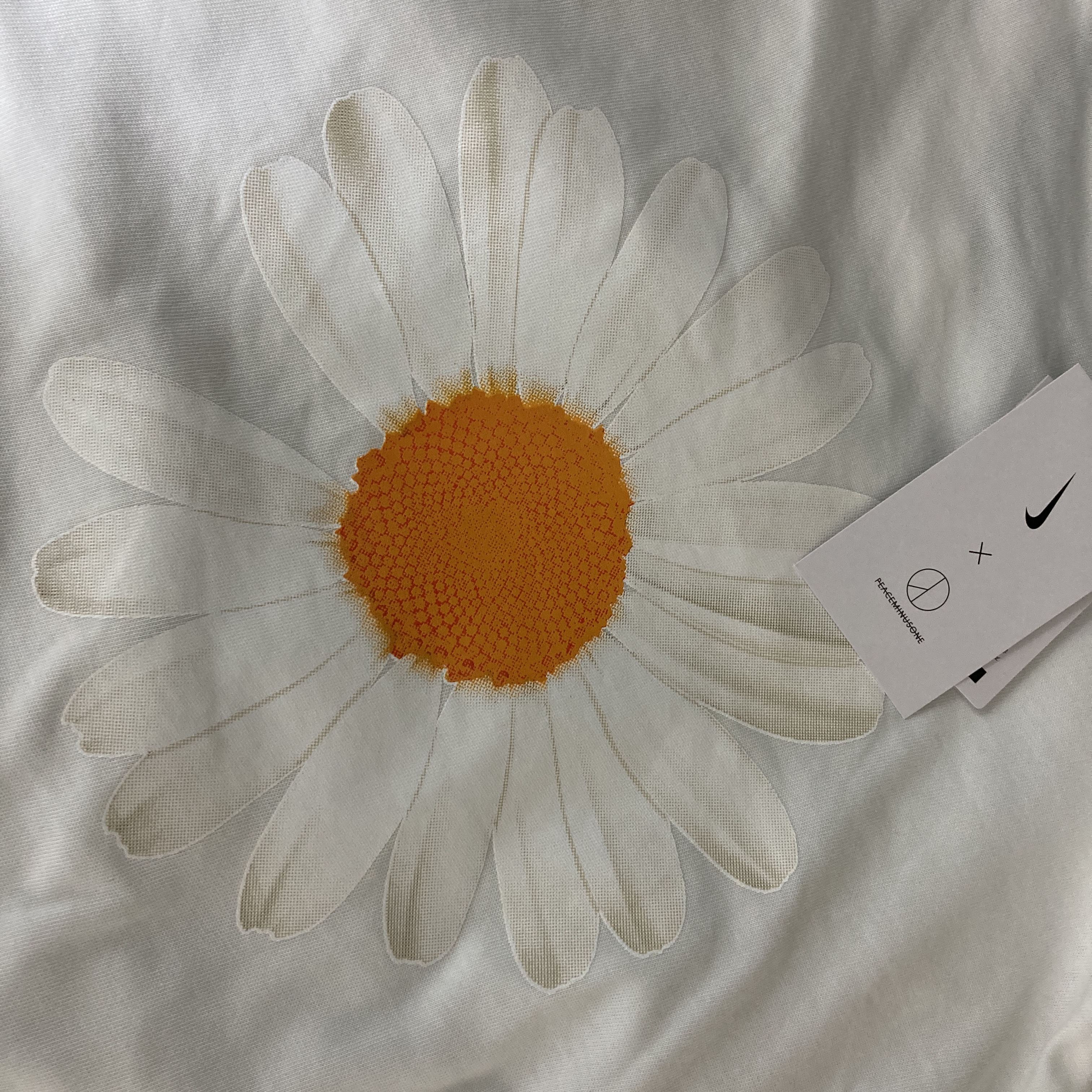 Nike x Peaceminusone LS T-Shirt White (DR0098-100) 착용 스타일