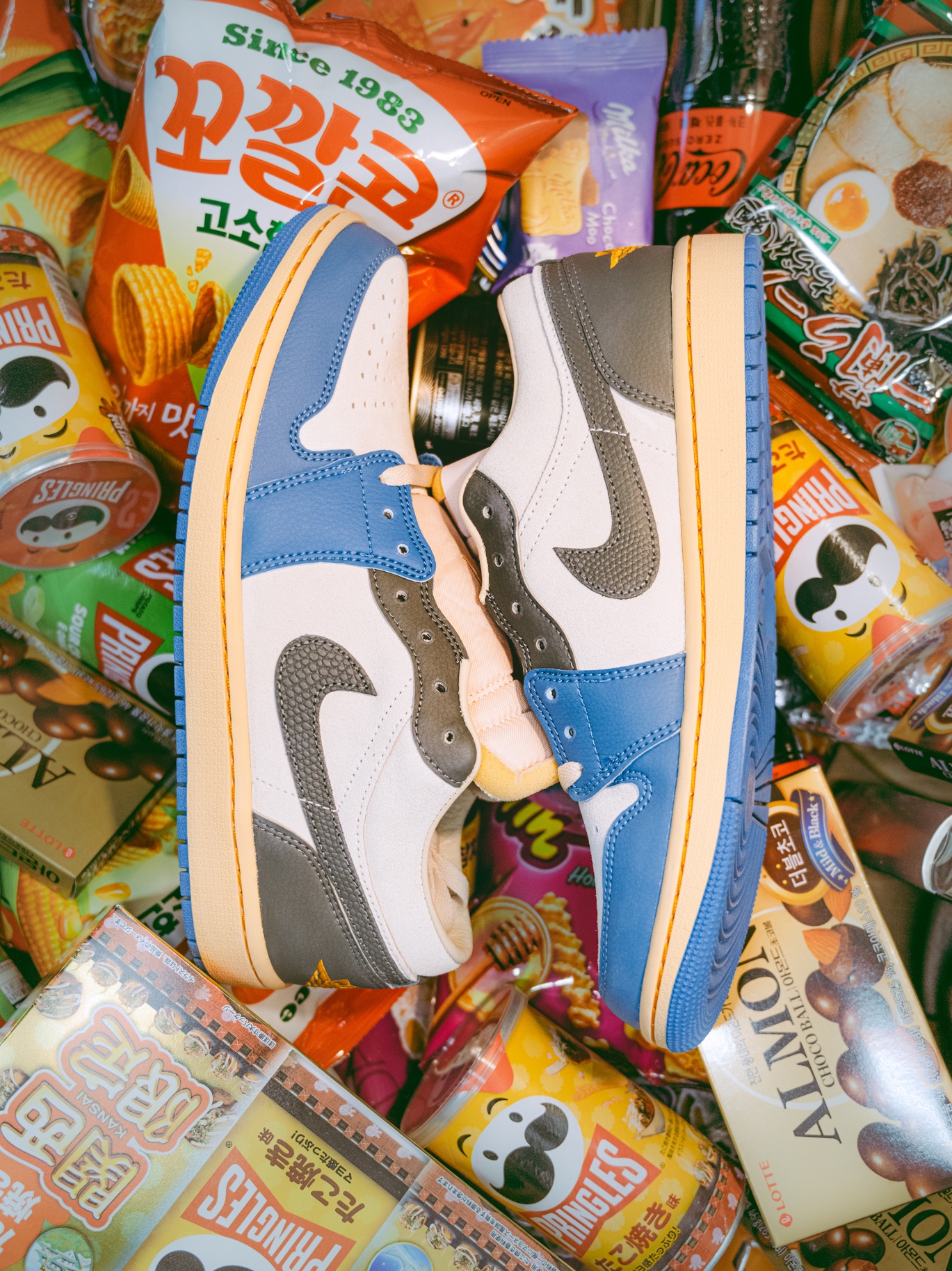 Jordan 1 Low SE Tokyo 96 착용 스타일 - 2