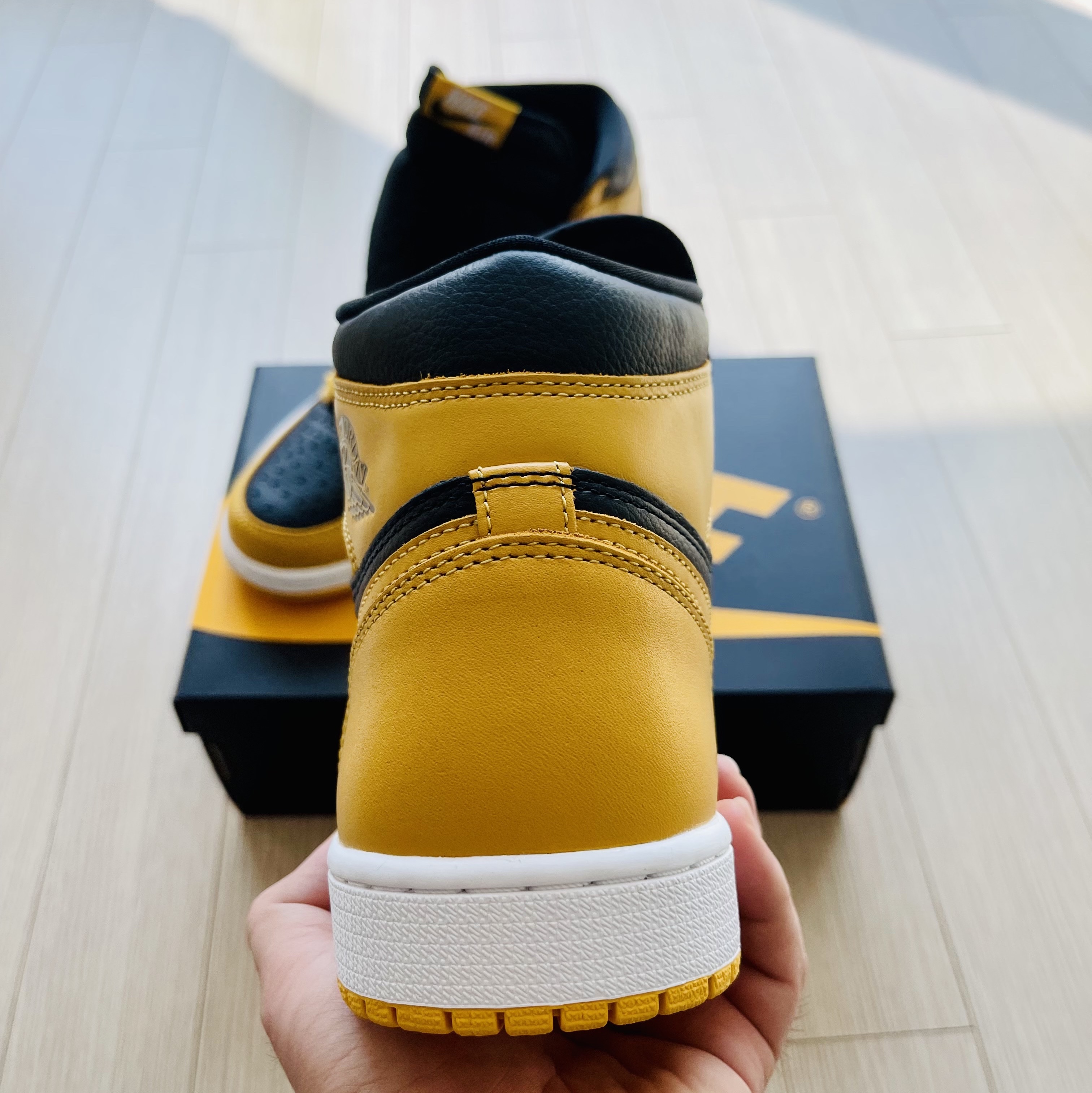 Jordan 1 Retro High OG Pollen 착용 스타일 - 3