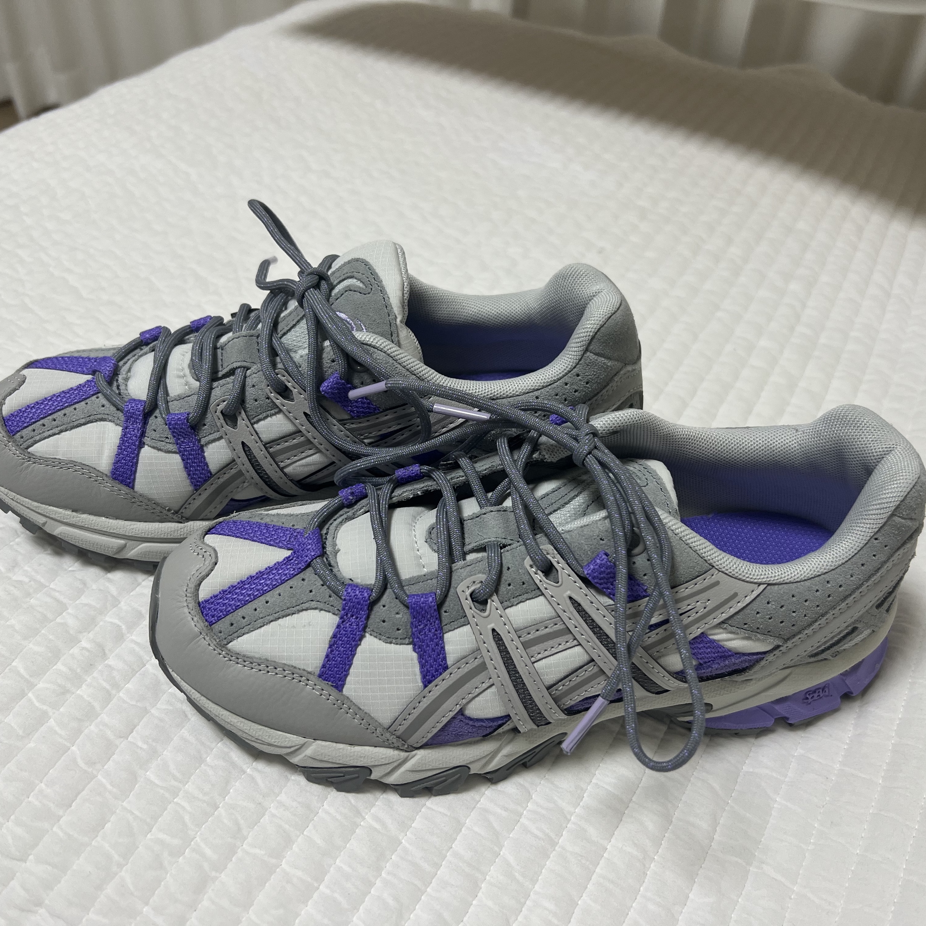 (W) Asics Gel-Sonoma 15-50 Glacier Grey Oyster Grey 착용 스타일