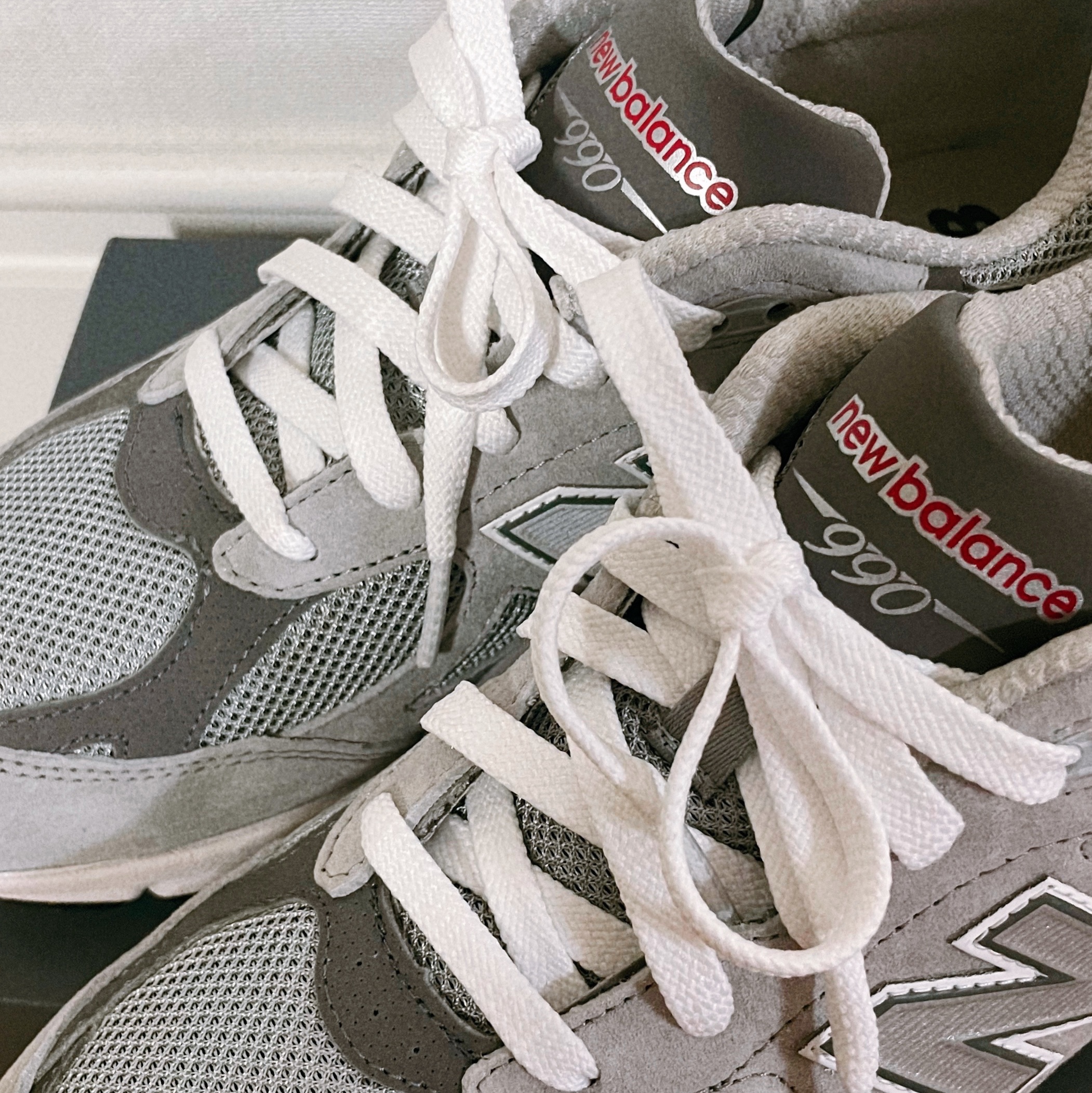 (GS) New Balance 990v3 Grey 착용 스타일
