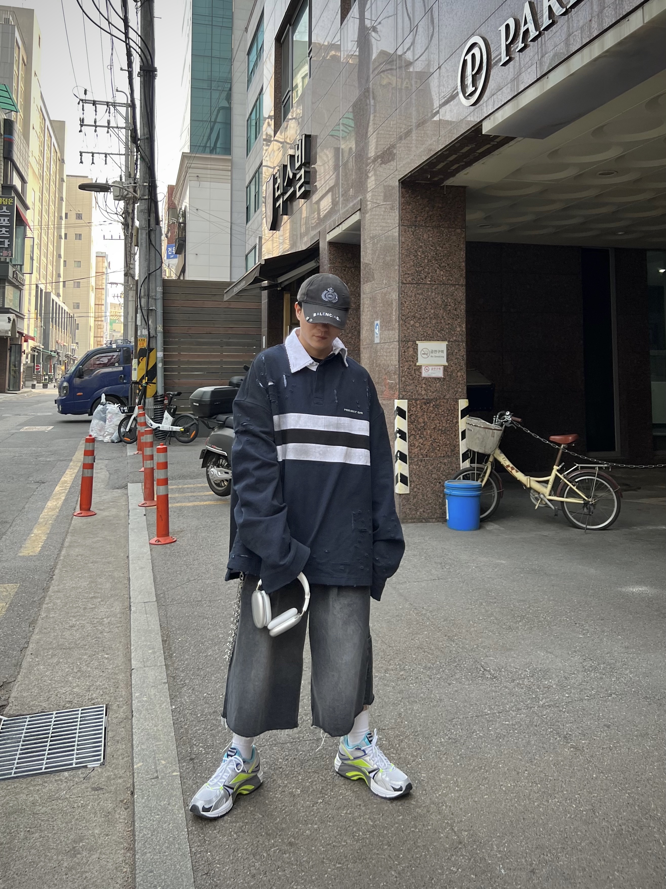 Reebok x Vetements Spike Runner 200 Silver Lime, Project G/R Bullied Polo Shirts Navy 착용 스타일 - 4