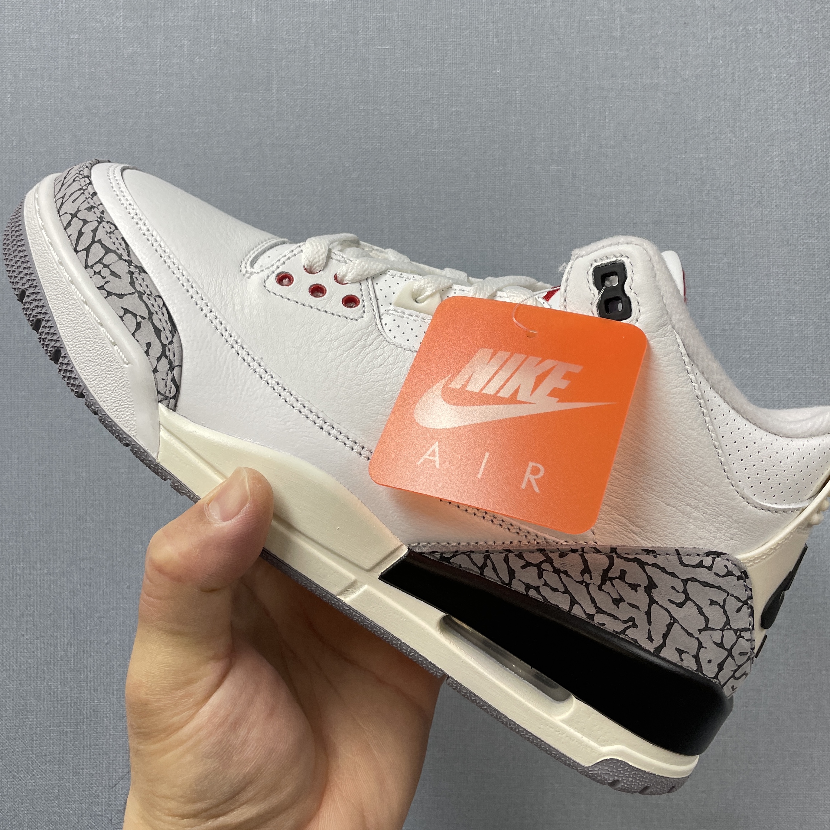 Jordan 3 Retro White Cement Reimagined 착용 스타일 - 1