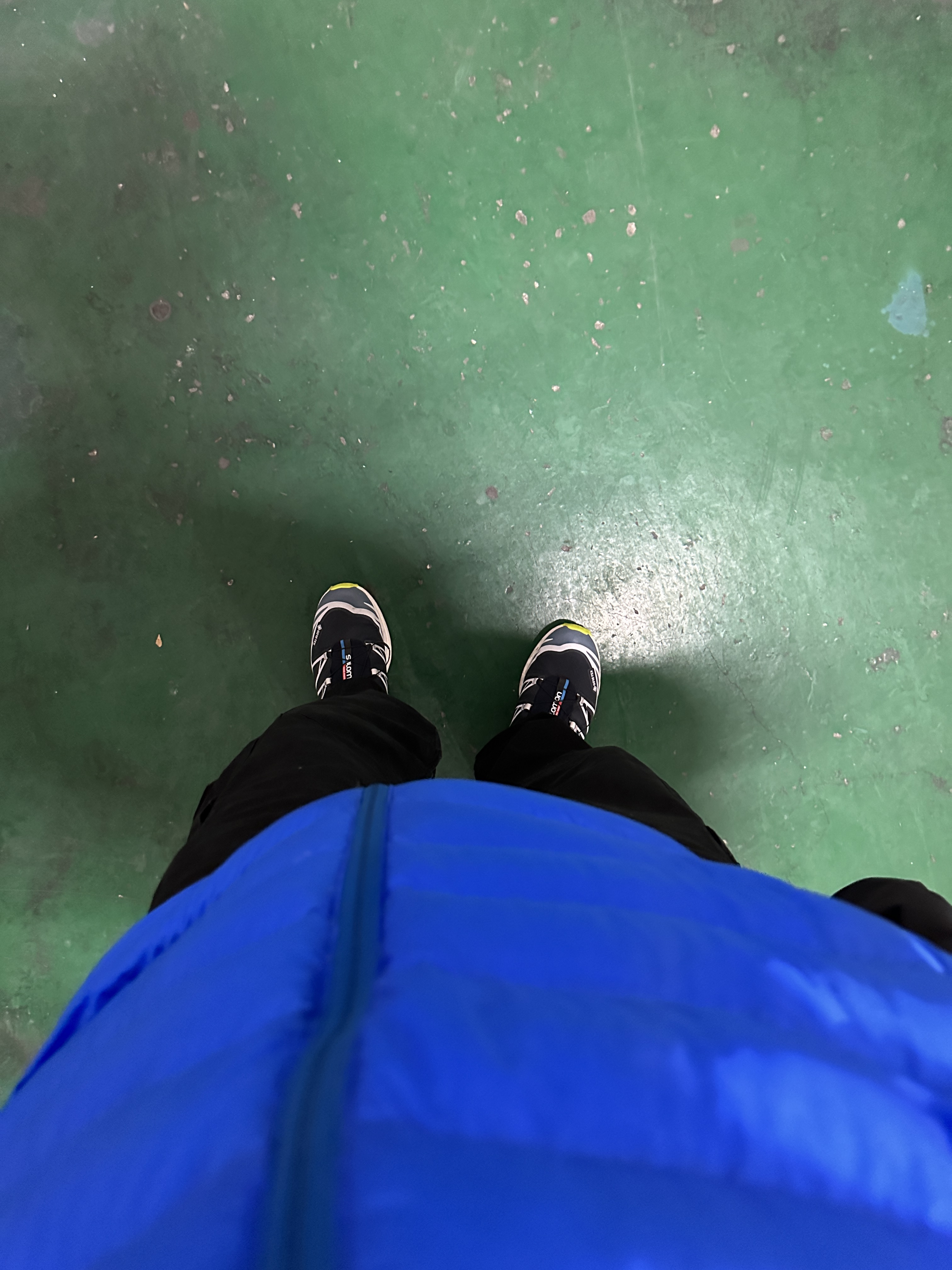 Arc'teryx Cerium LT Hoody Fluidity, Salomon XT-6 Gore-Tex Night Sky 착용 스타일 - 1