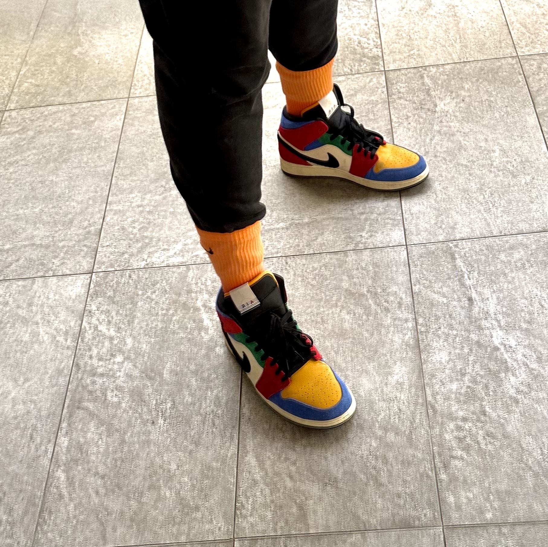 Jordan 1 x Blue The Great Mid SE Fearless 착용 스타일