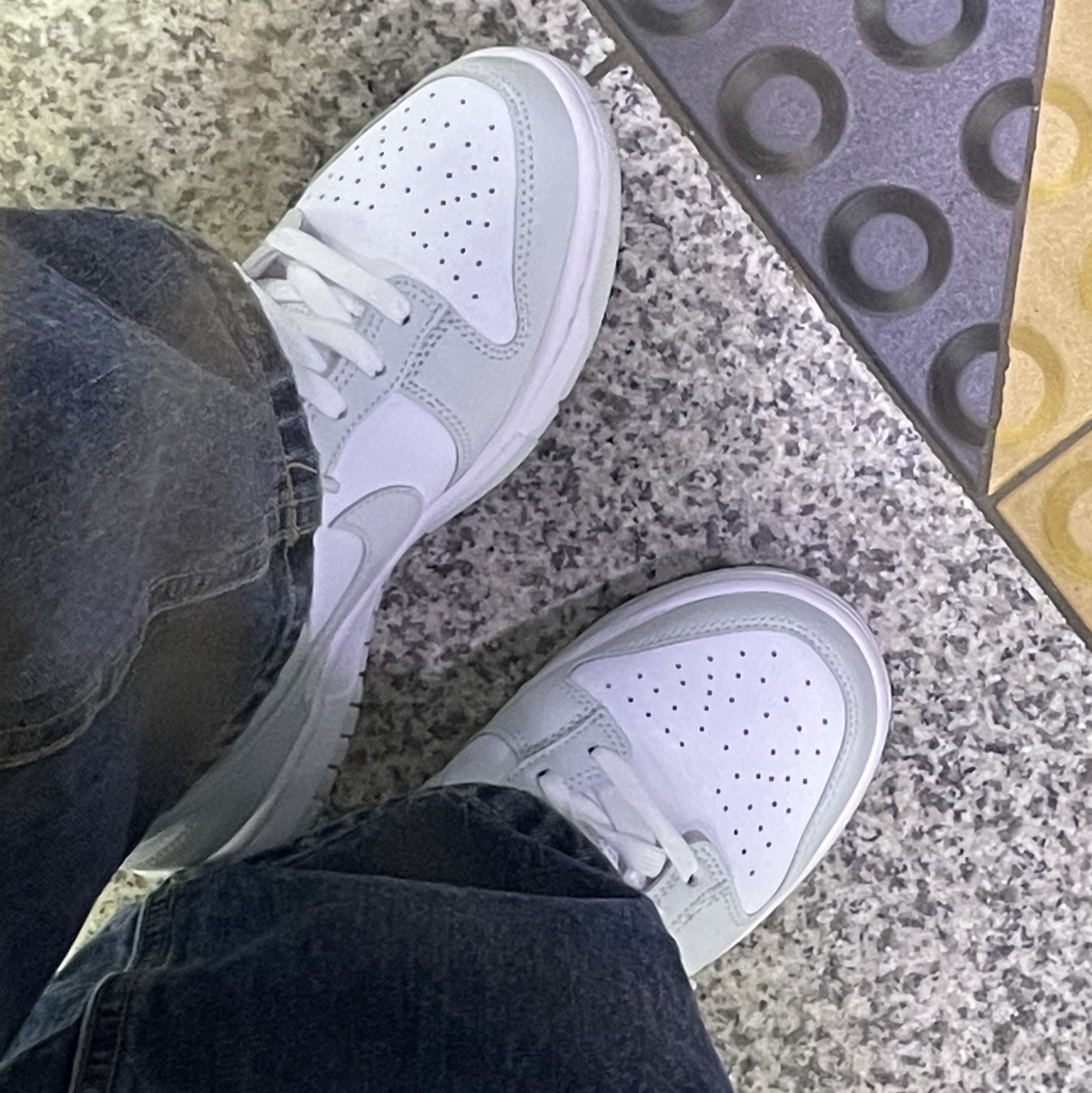 (W) Nike Dunk Low Photon Dust 착용 스타일