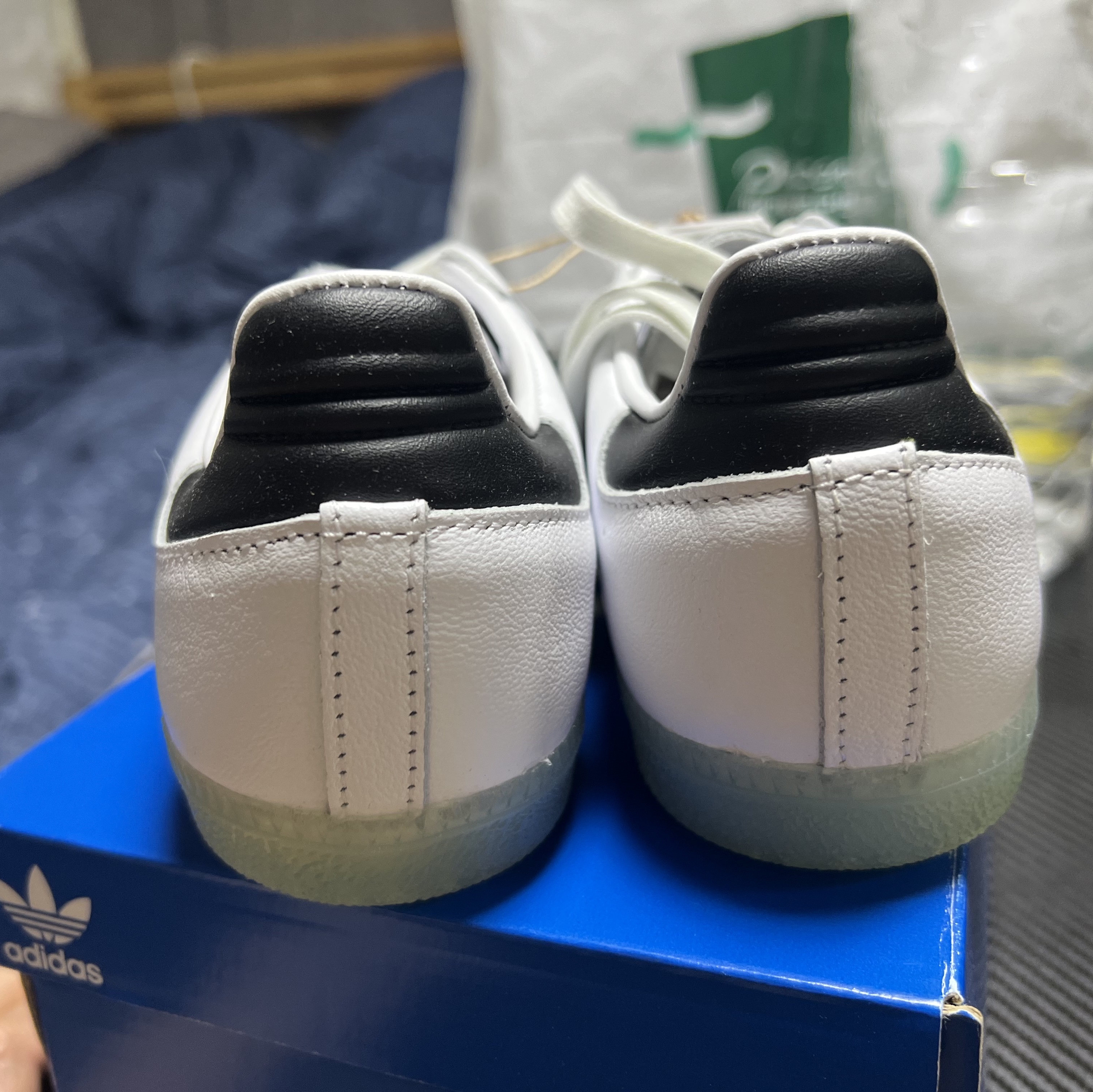 Adidas x Dill Samba White Black 착용 스타일 - 3