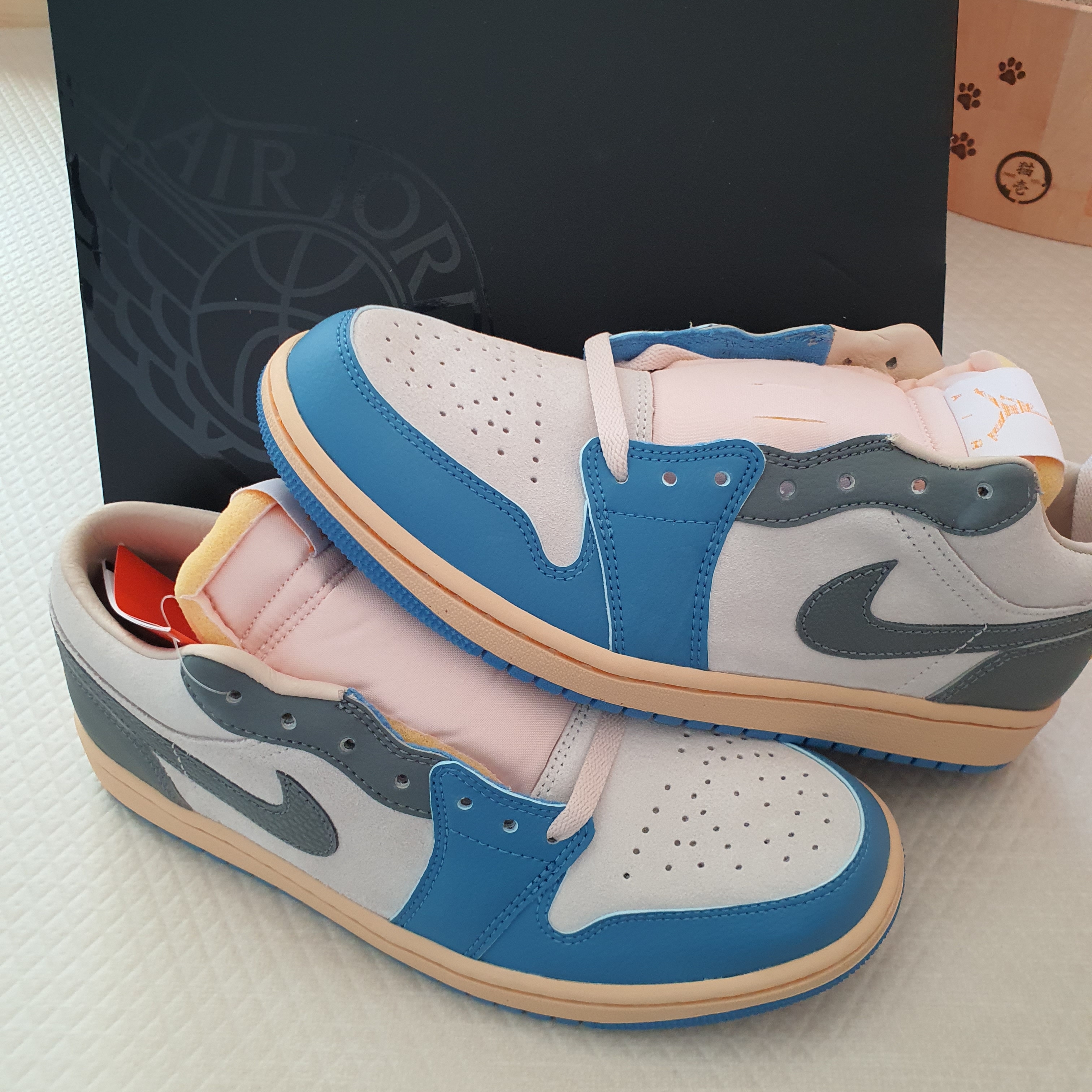 Jordan 1 Low SE Tokyo 96 착용 스타일 - 2