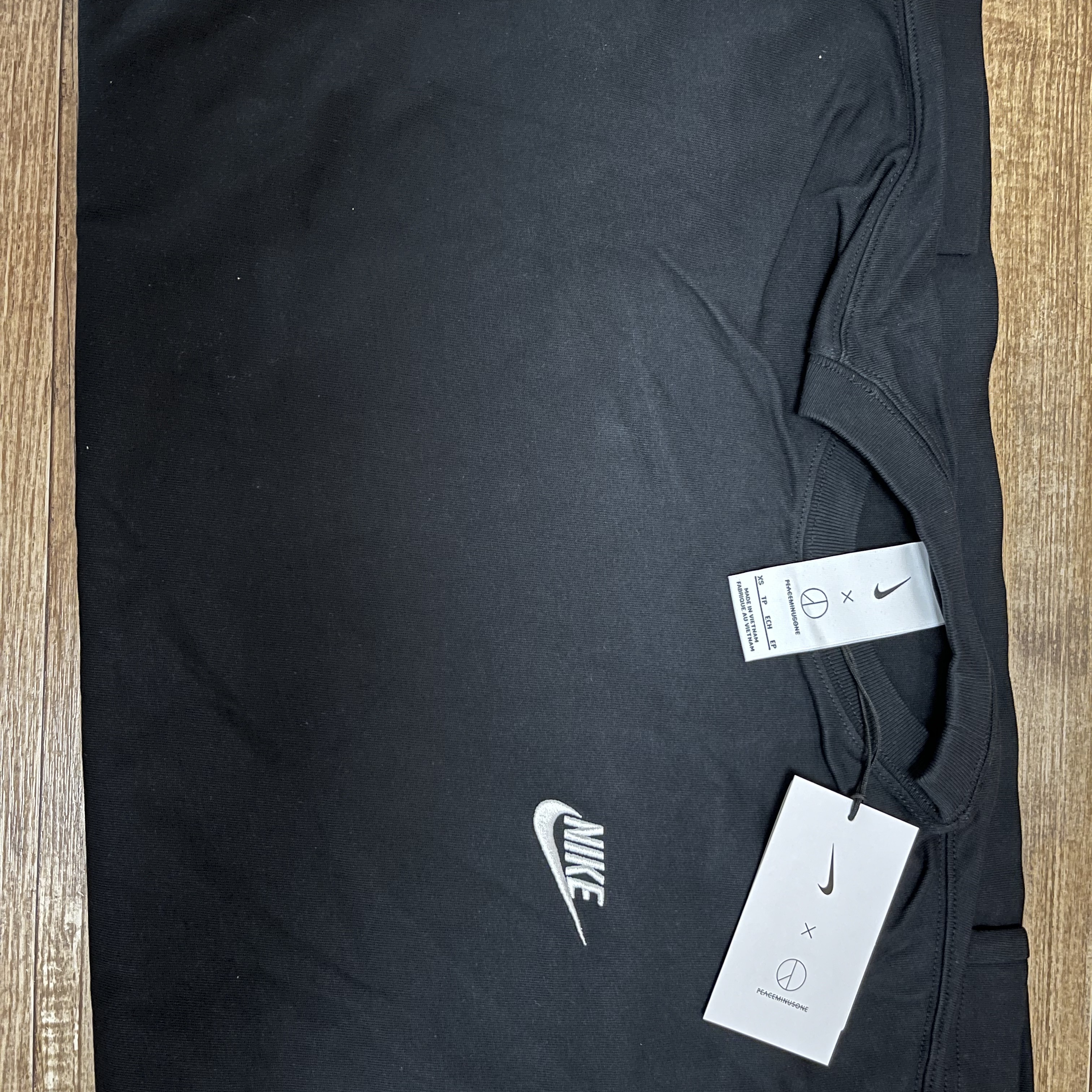 Nike x Peaceminusone LS T-Shirt Black (DR0098-010) 착용 스타일 - 1