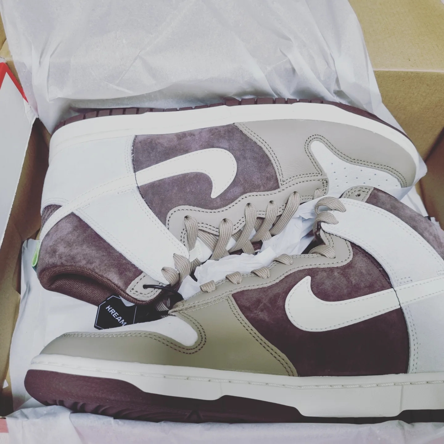 Nike Dunk High Retro PRM Light Chocolate 착용 스타일 - 1